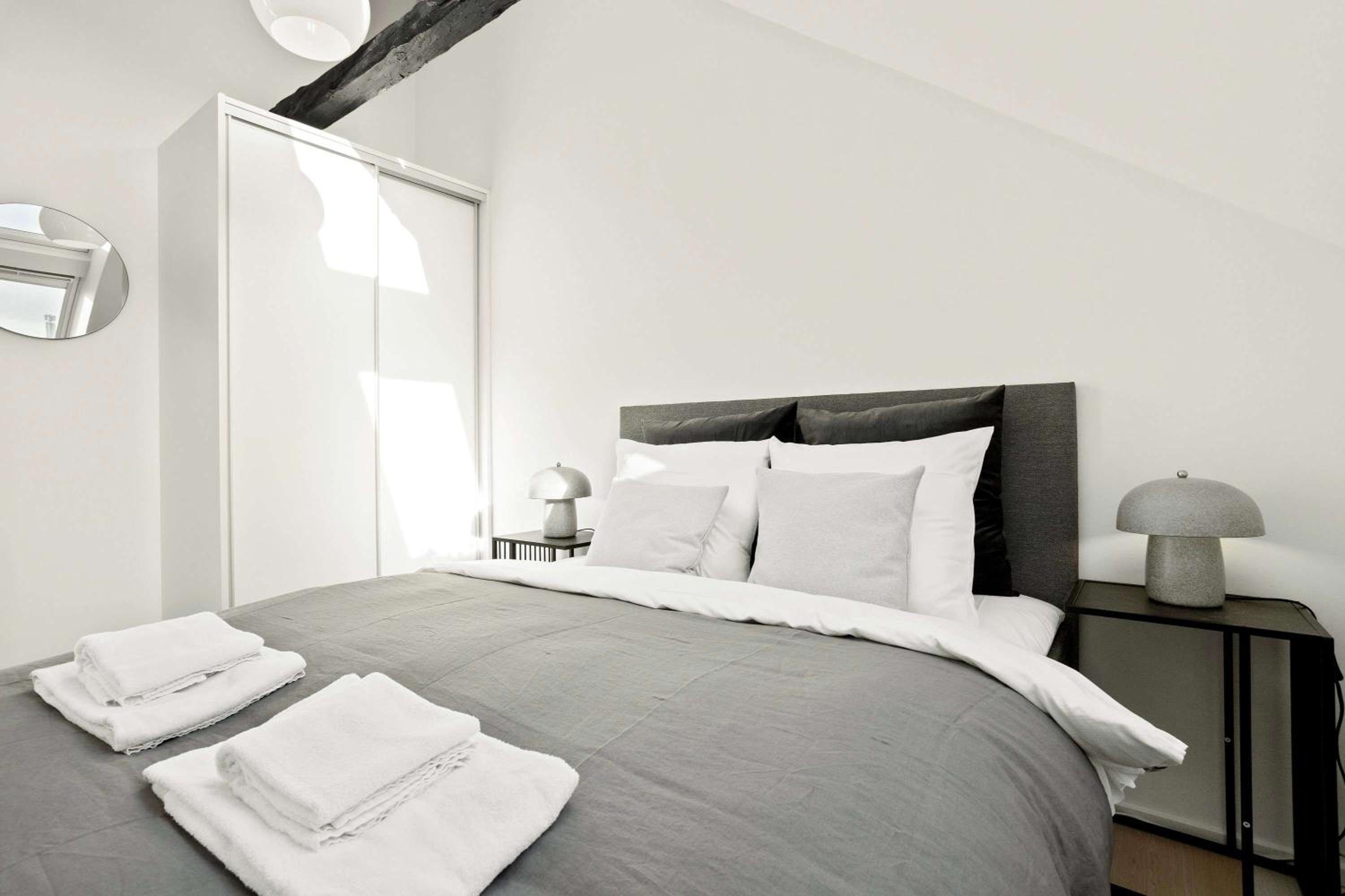 Authentic Midtown Residence