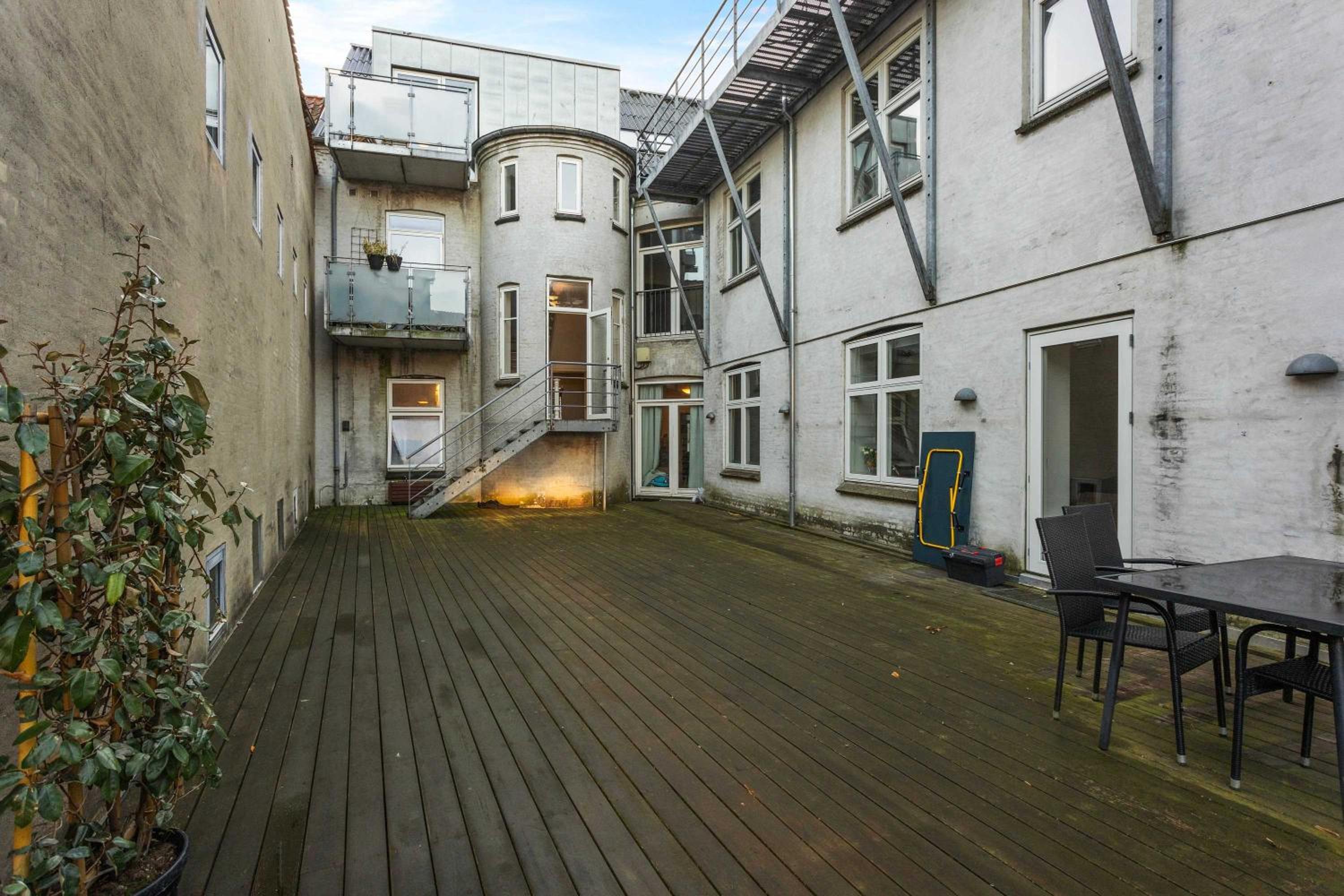 Authentic Midtown Residence
