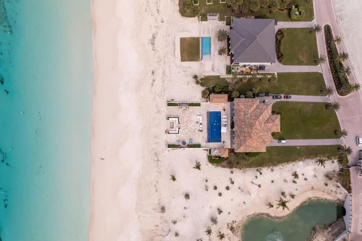 Biminis Beachfront Dream Villa