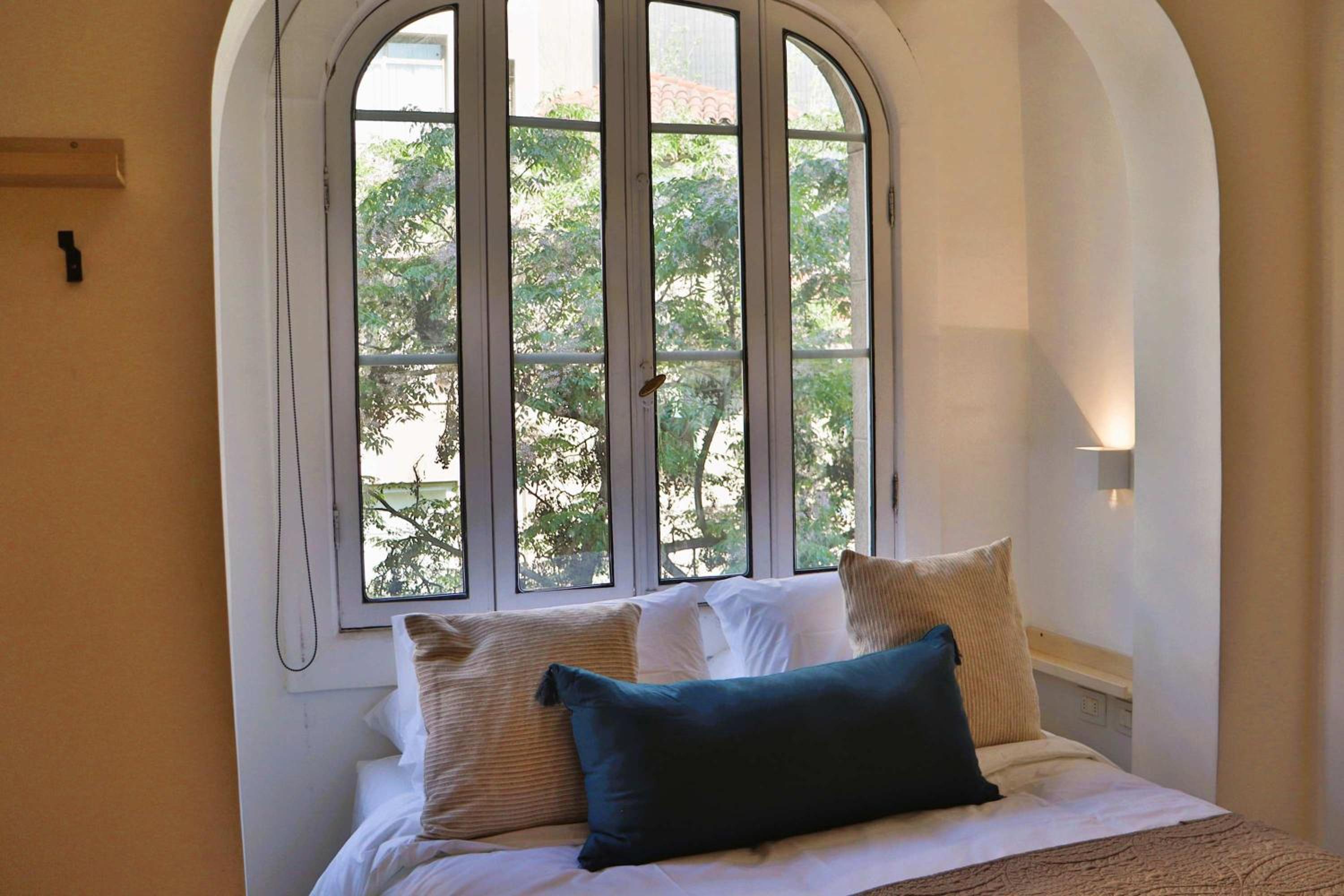 HOM l Wifi AirAcond Historia Vida Museos Lastarria