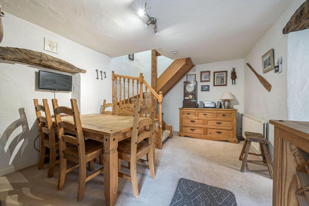 Bens Row Cottage, The Lake District view 2