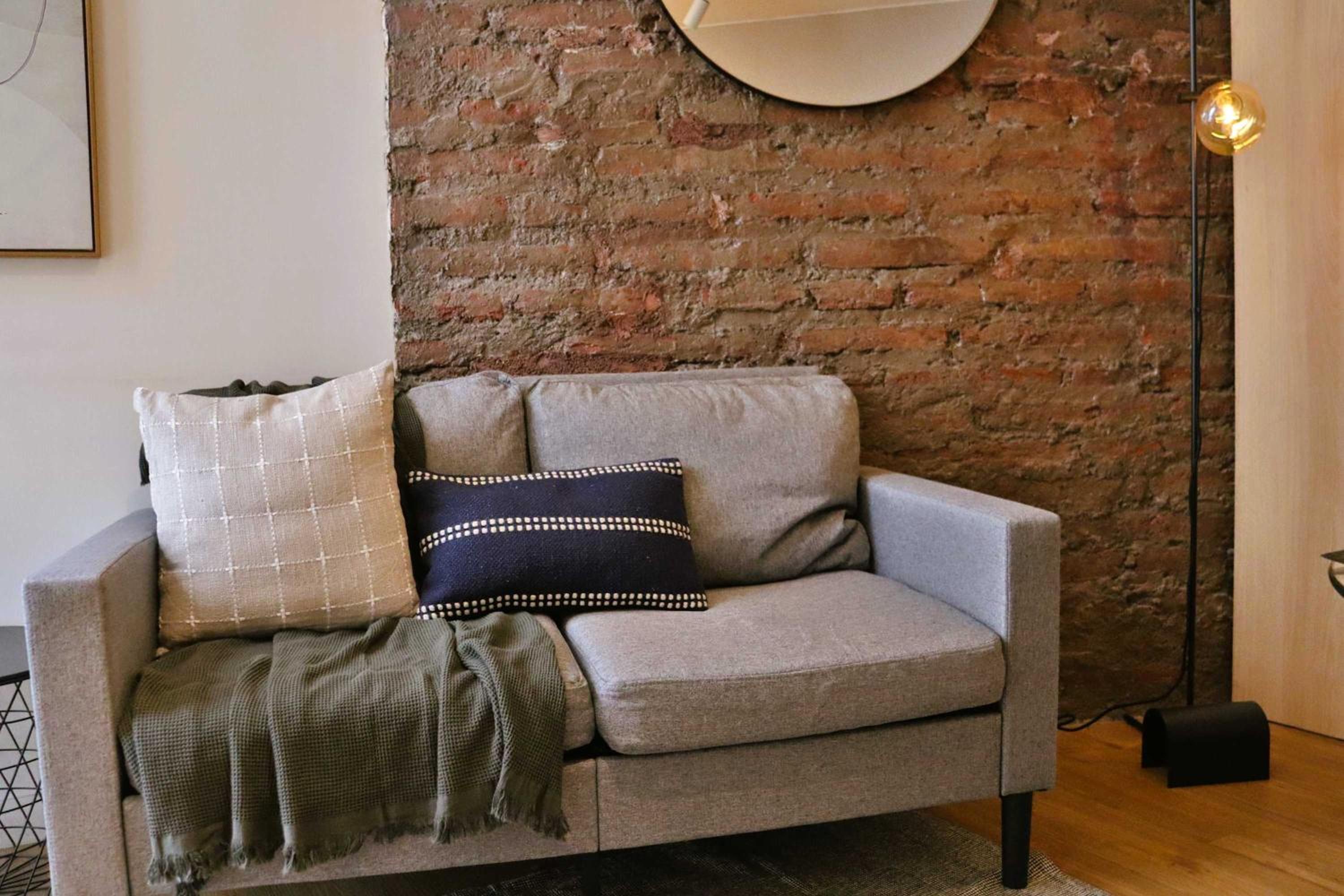 HOM l Wifi AirAcond Barrio Arte Cultura Lastarria