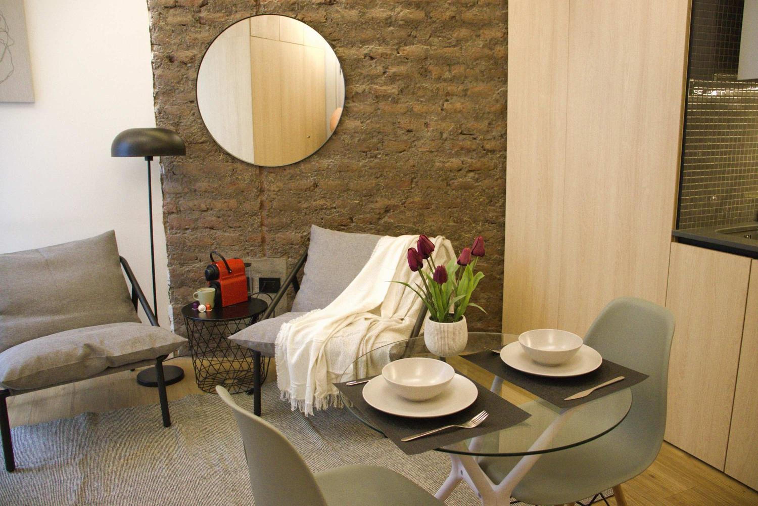 HOM I Depto con Terraza Privada 2PAX Lastarria