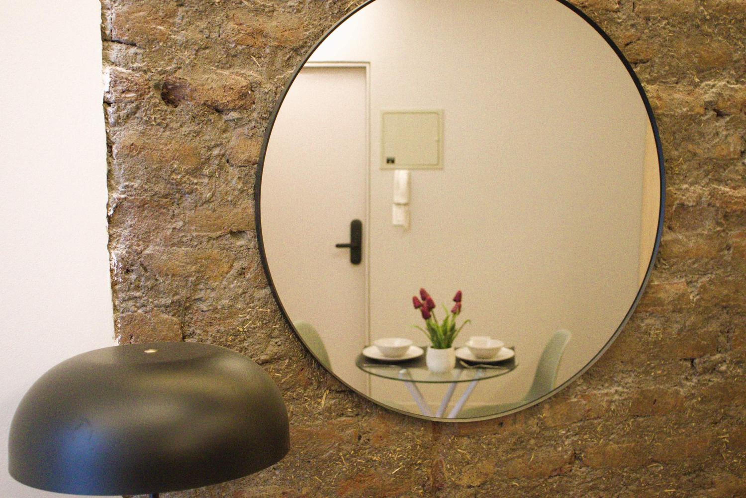 HOM I Depto con Terraza Privada 2PAX Lastarria