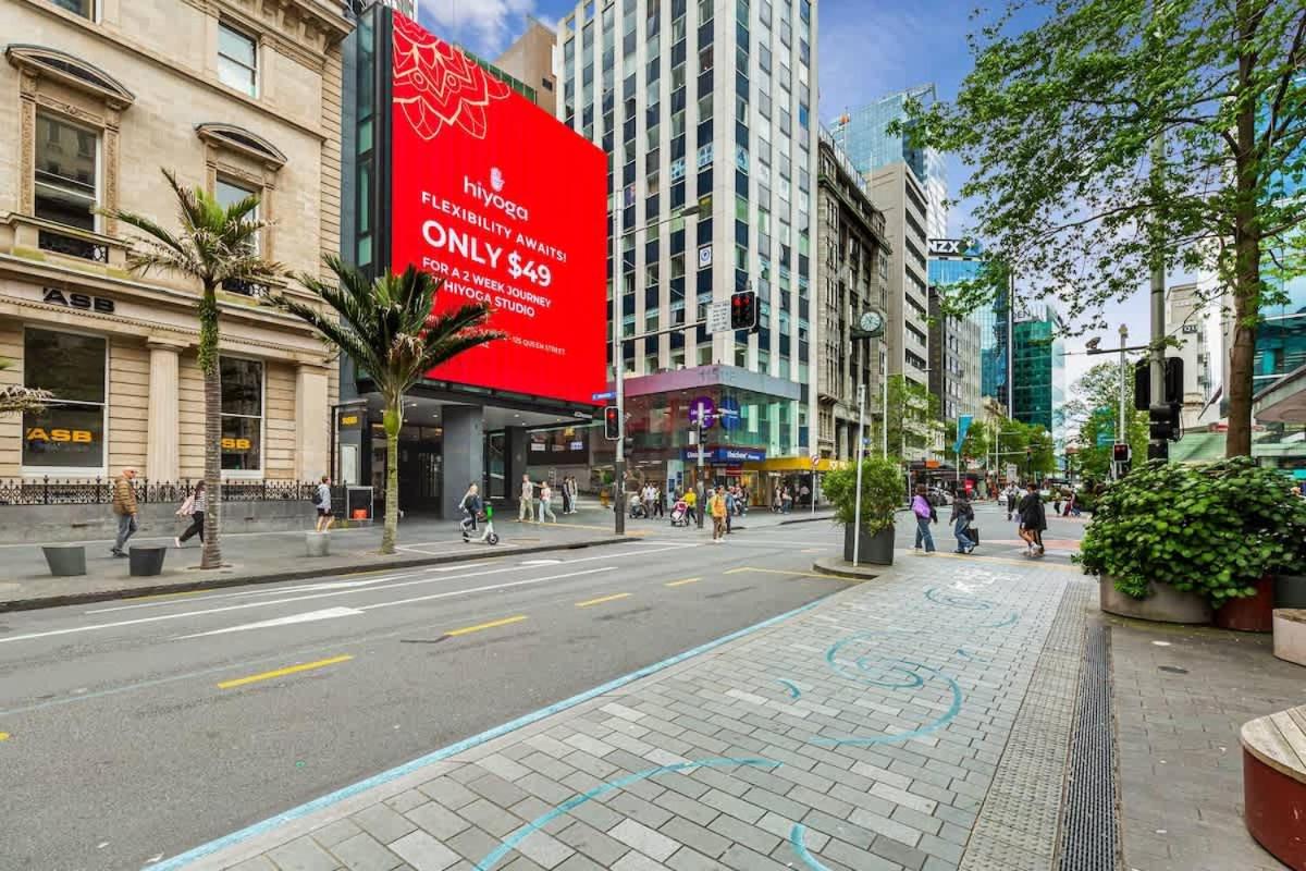 Downtown CBD Apt - Central Walkable by Zodiak Stays view 5