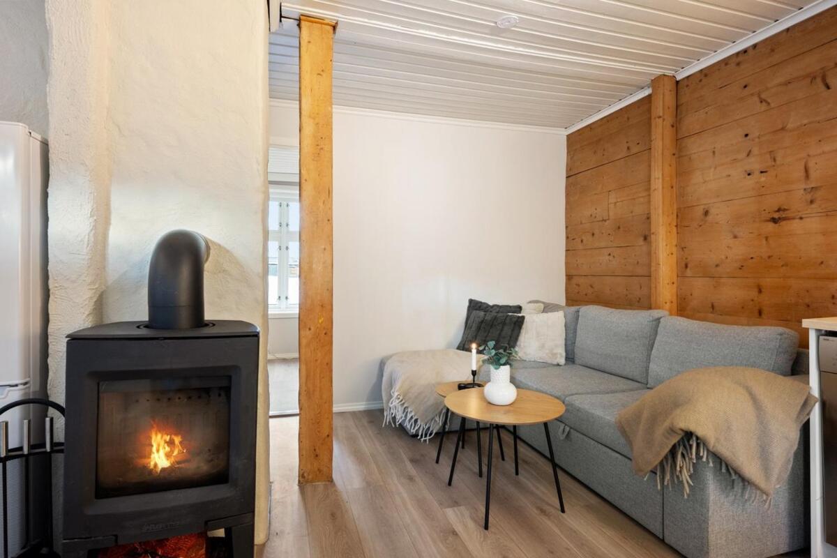Cozy Hideaway with Private Balcony and Self Check In