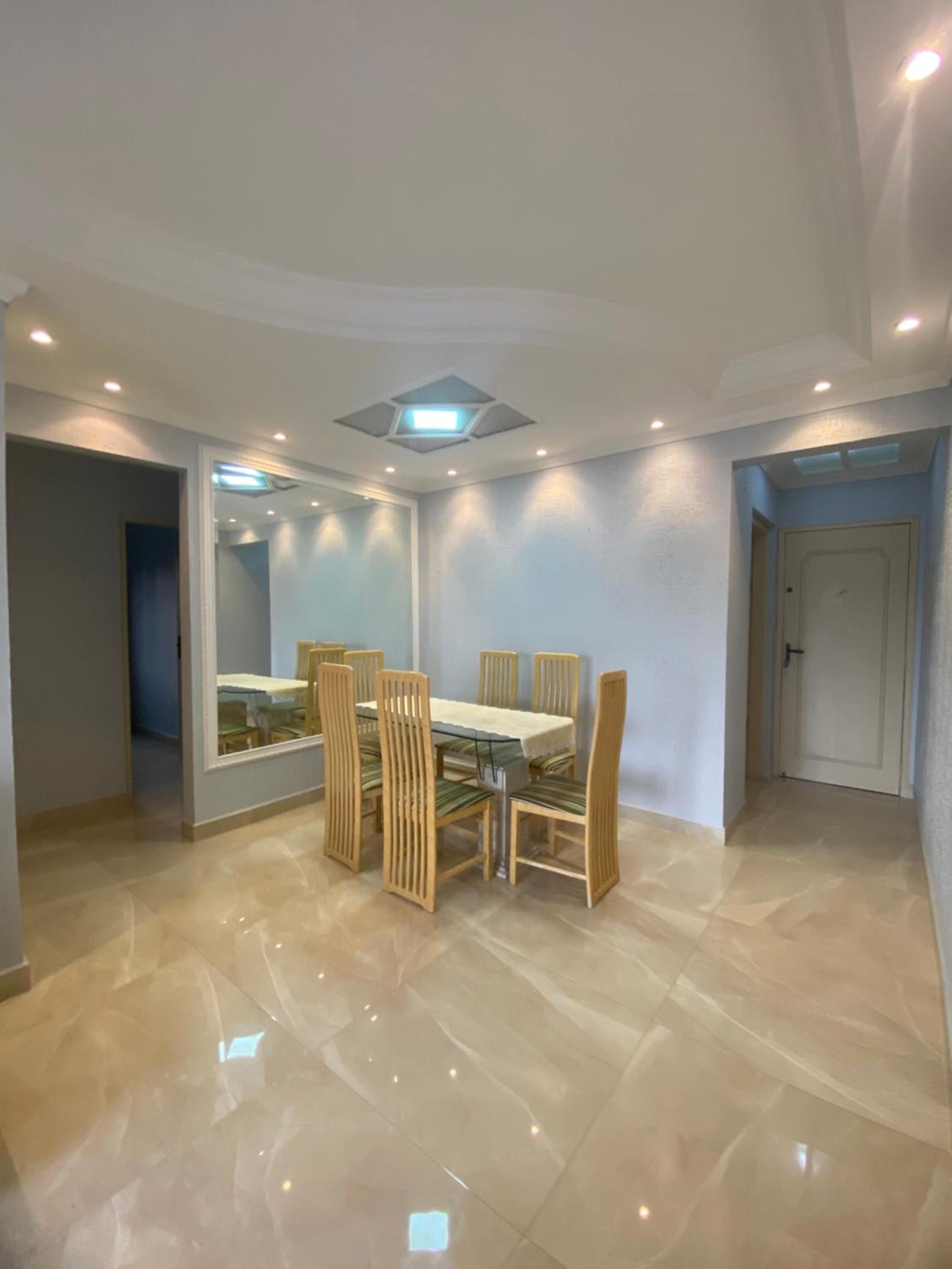 Apartamento com lazer, próximo à praia
