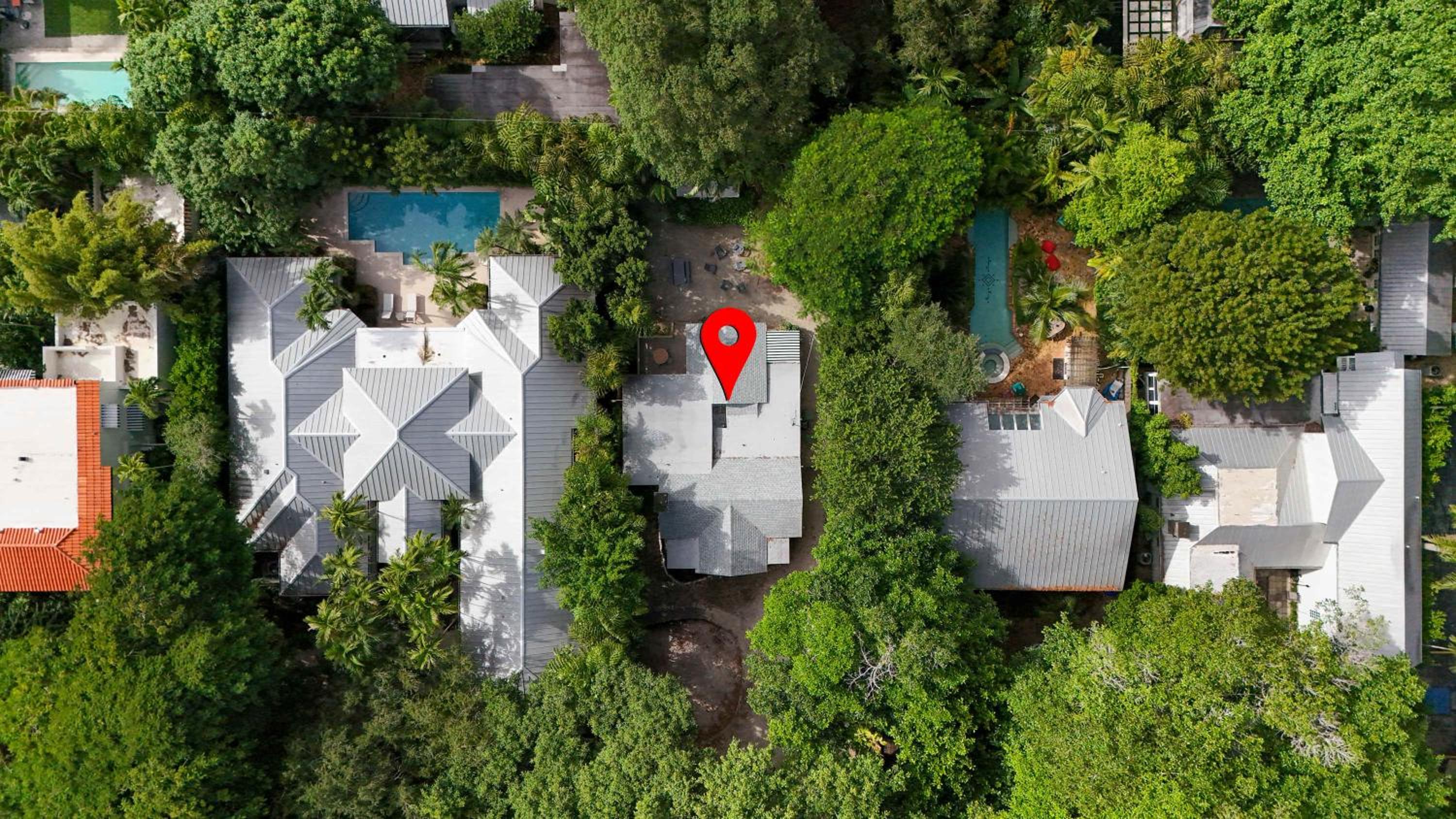 Mango Grove- Charming Cottage in the Grove