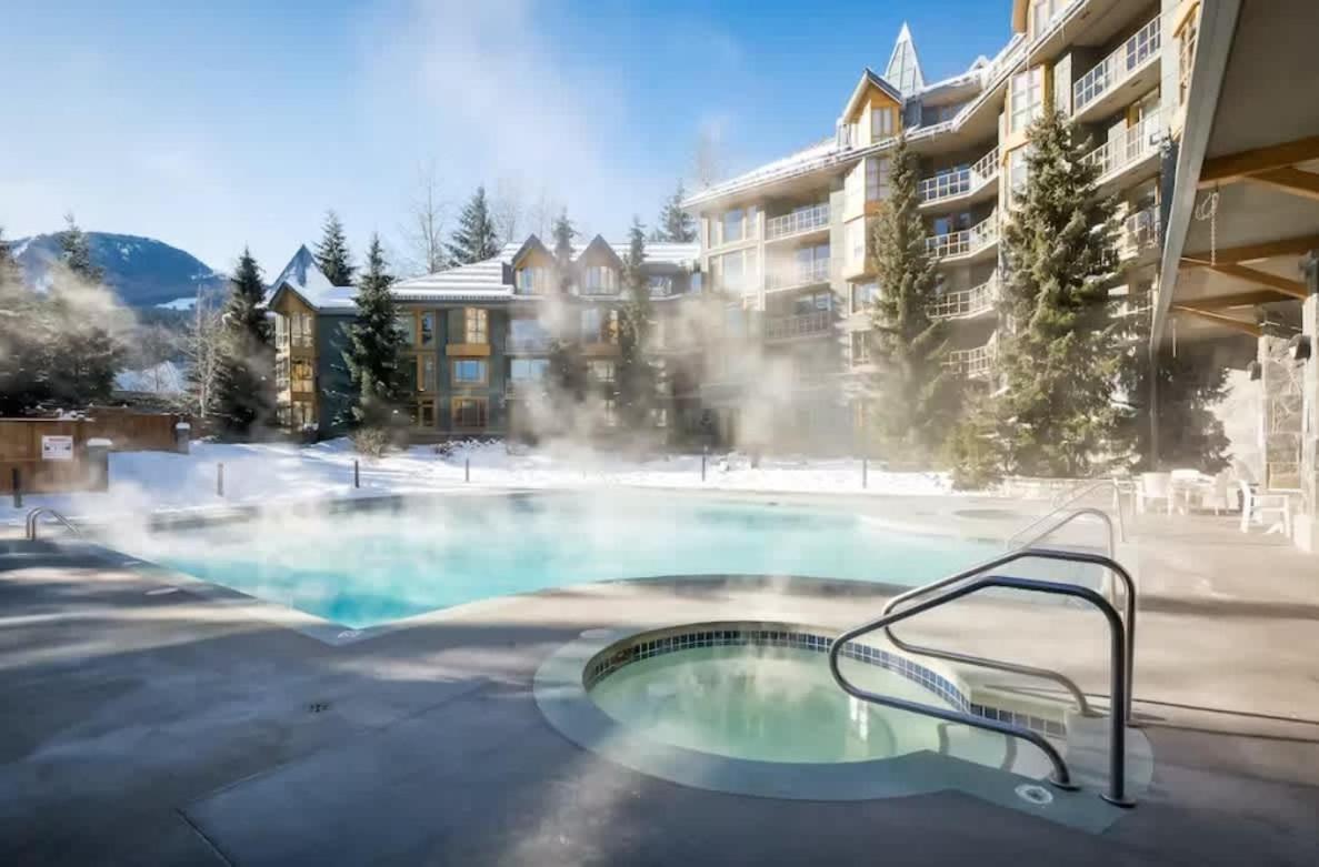 Renovated 1Bed-1Bath in Village with Pool, Hot Tub, and Sauna