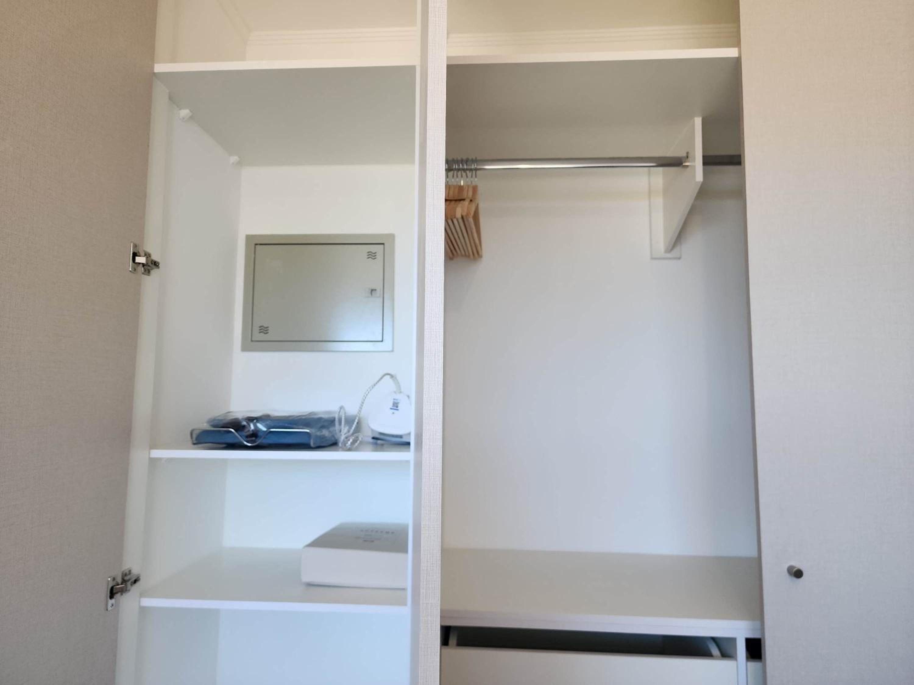 HOM l Vista Mar Cowork Parking Wifi Faro Serena
