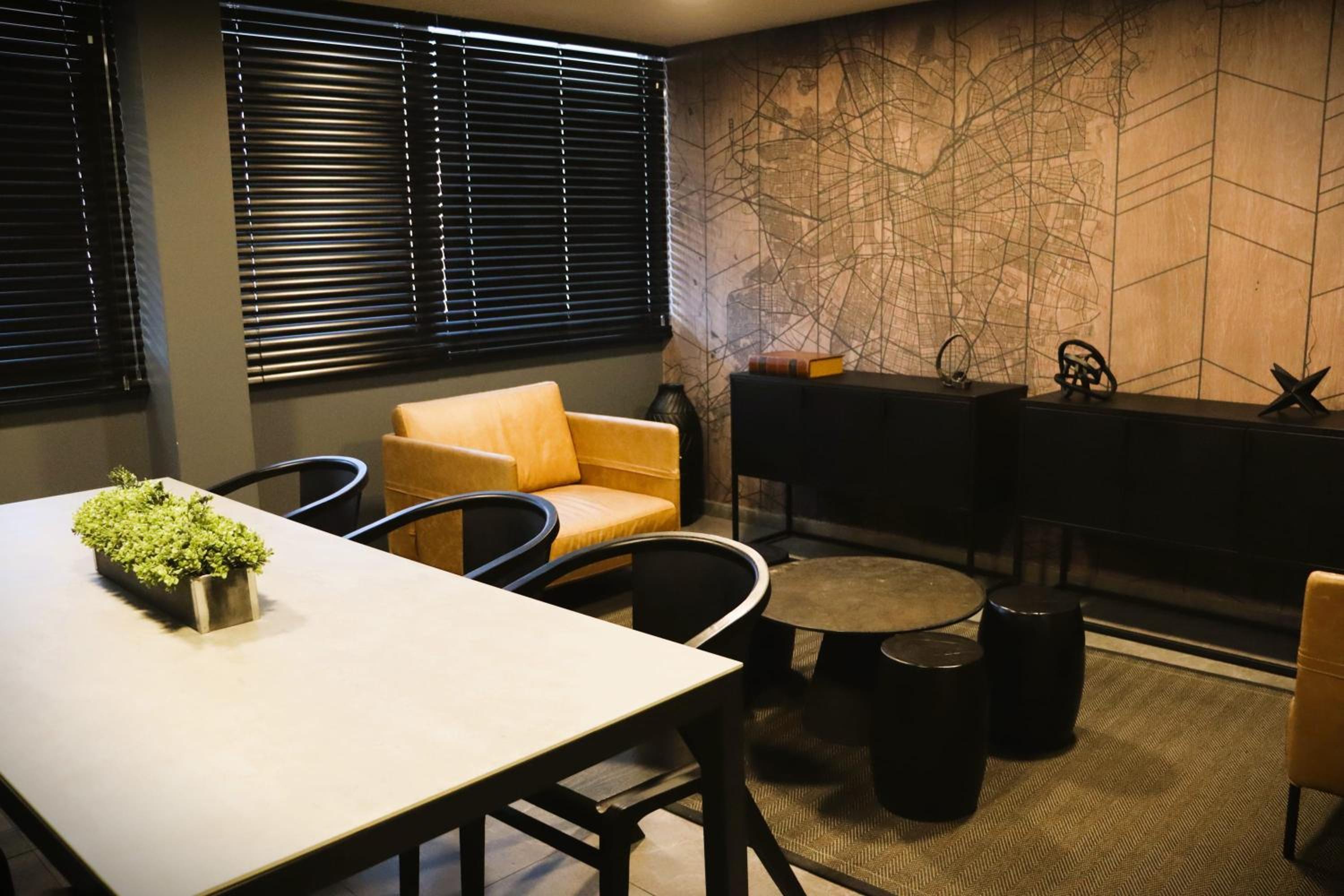 HOM I Amplio y Comodo Depto 2D2B 3PAX en Santiago