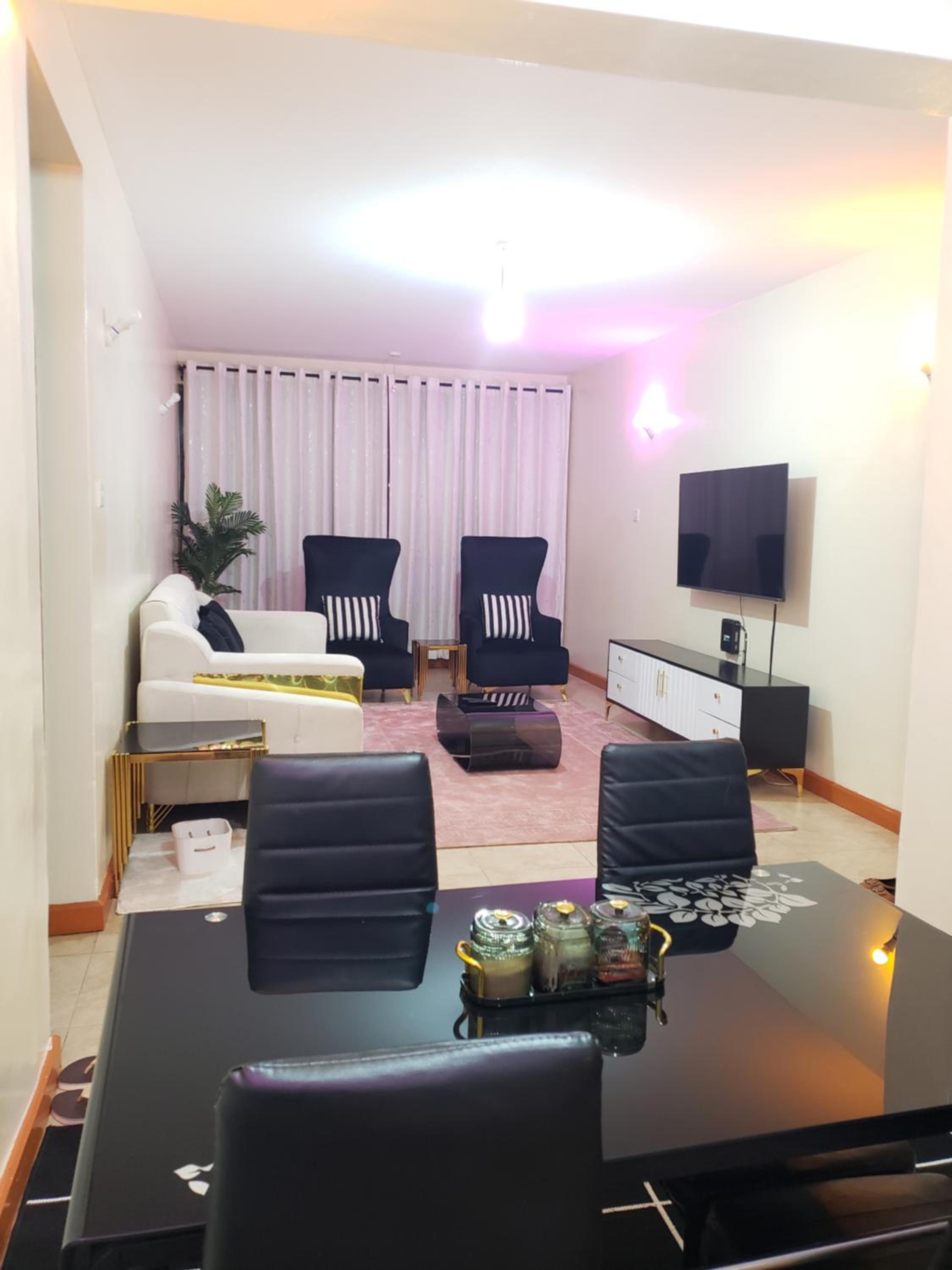 CJ Suites - Executive 3Br Near JKIA and SGR