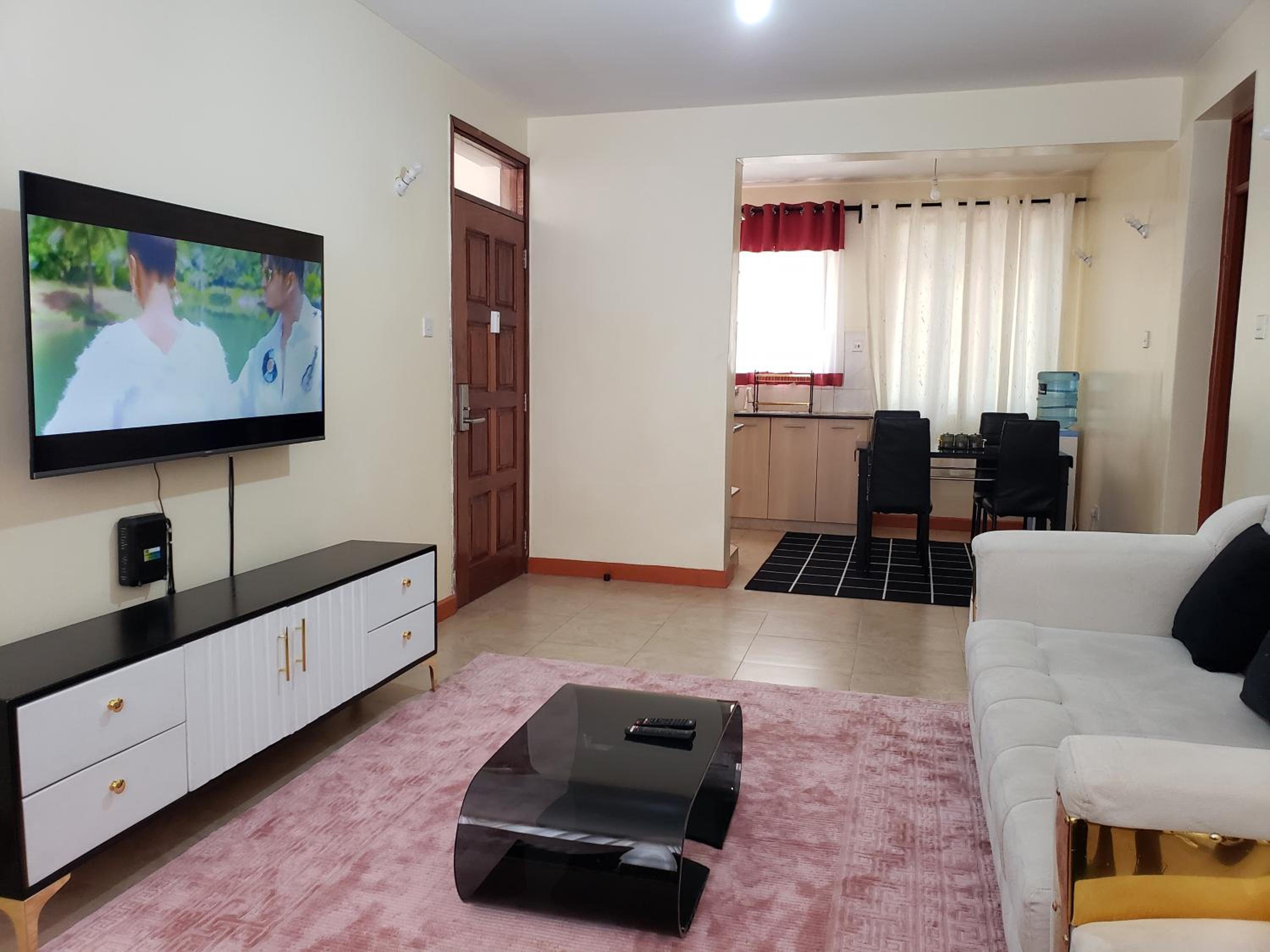 CJ Suites - Executive 3Br Near JKIA and SGR