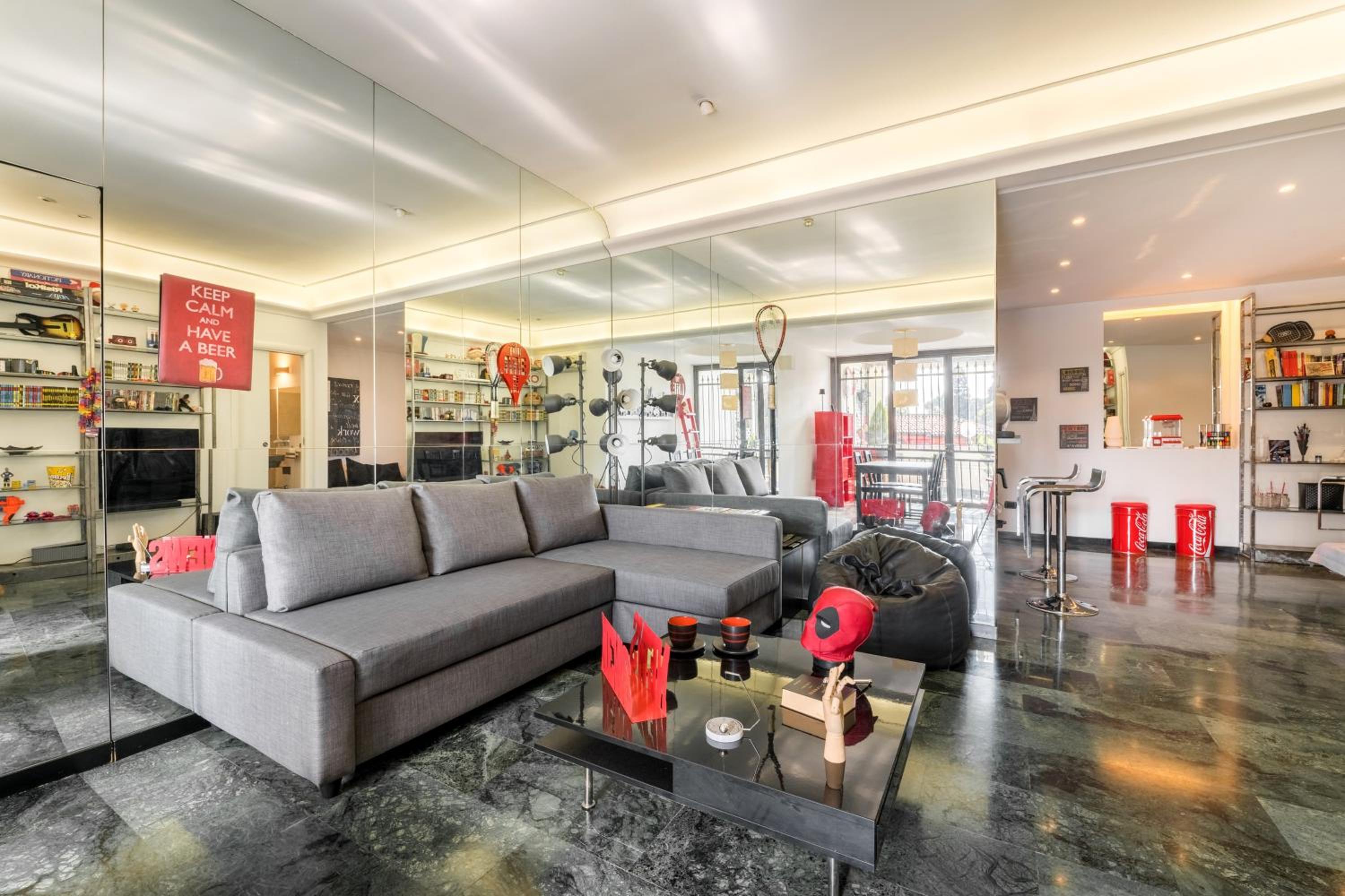 lounge