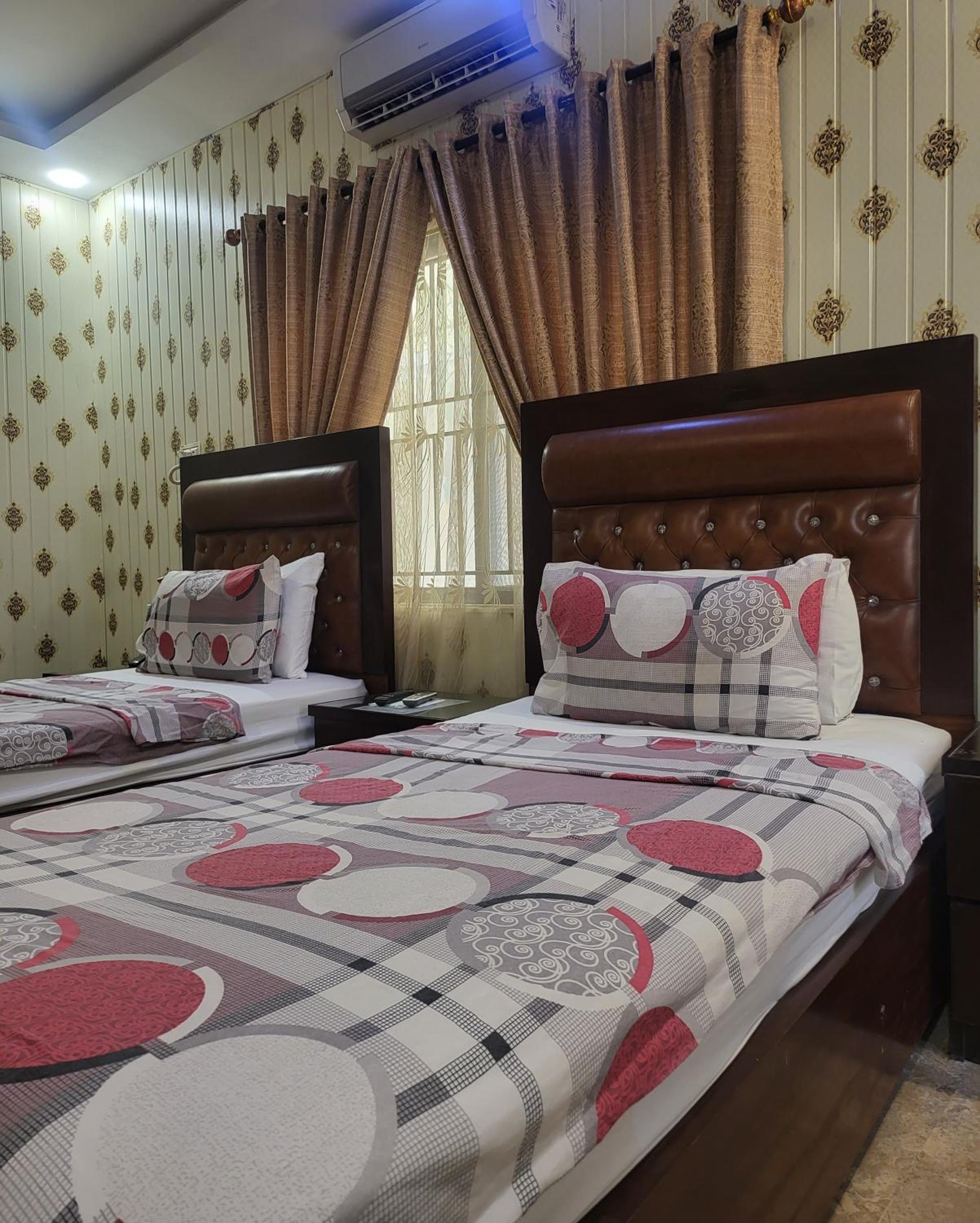 Seaview Lodge Guest House