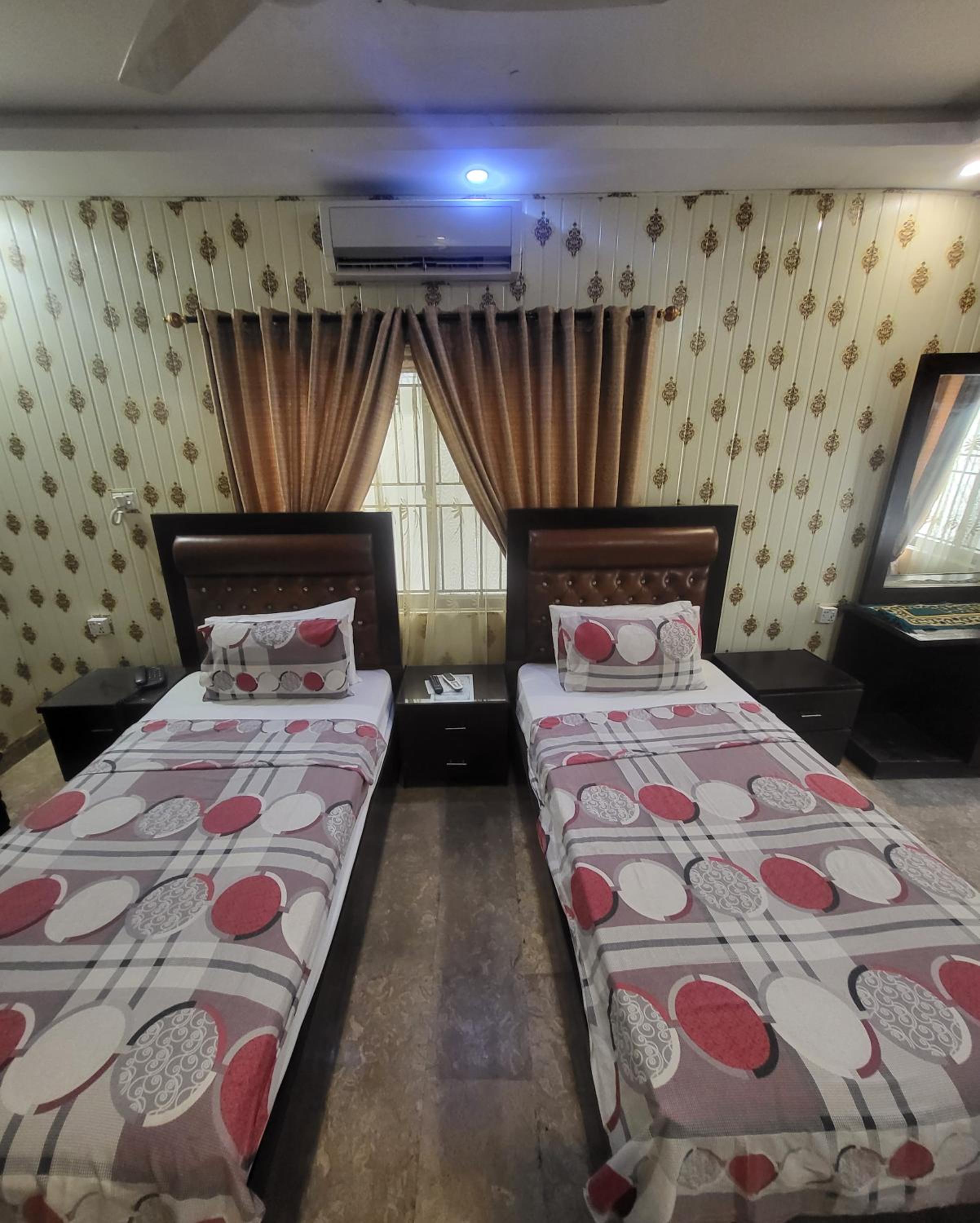 Seaview Lodge Guest House