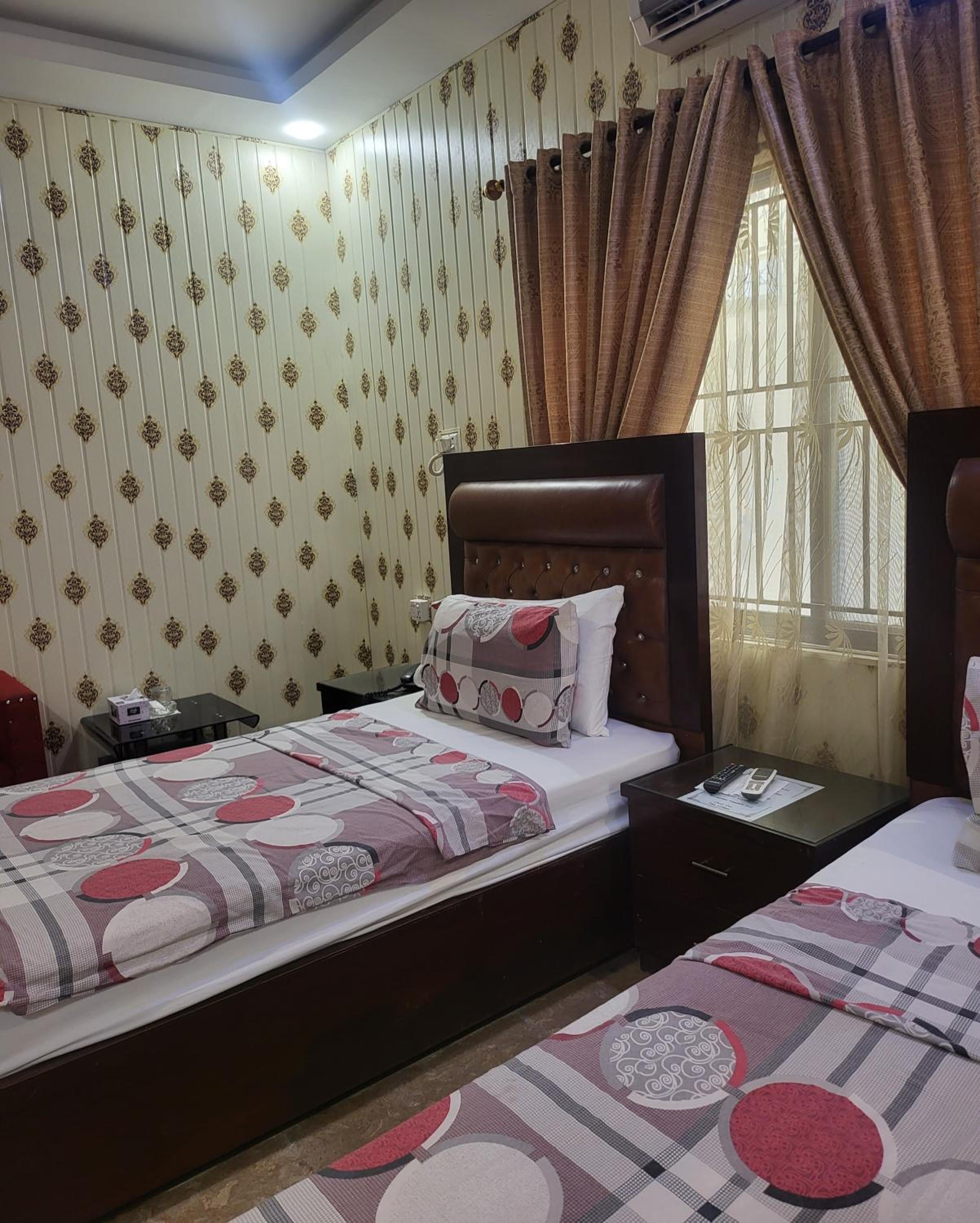 Seaview Lodge Guest House