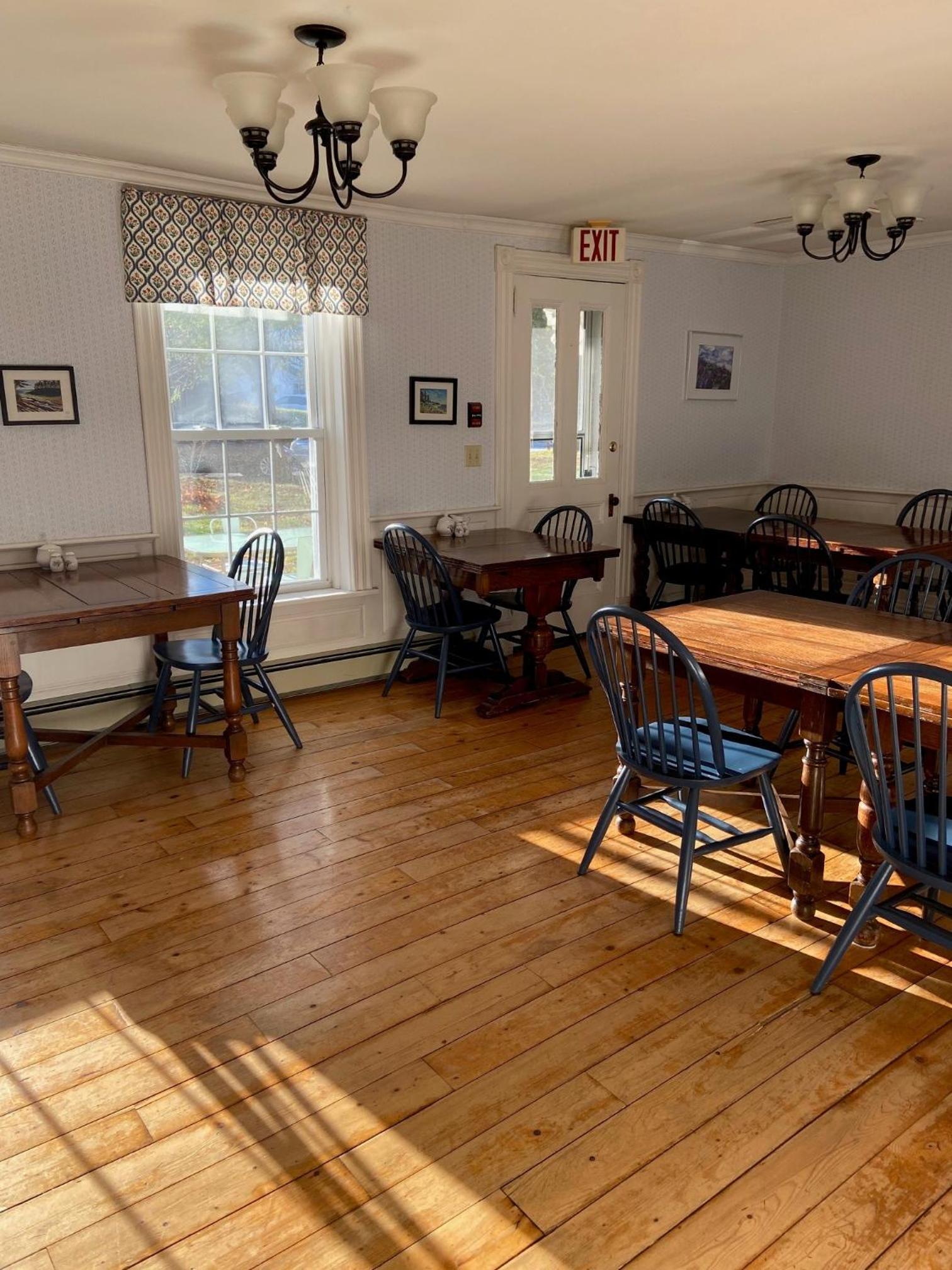 The Kendall Inn view 5