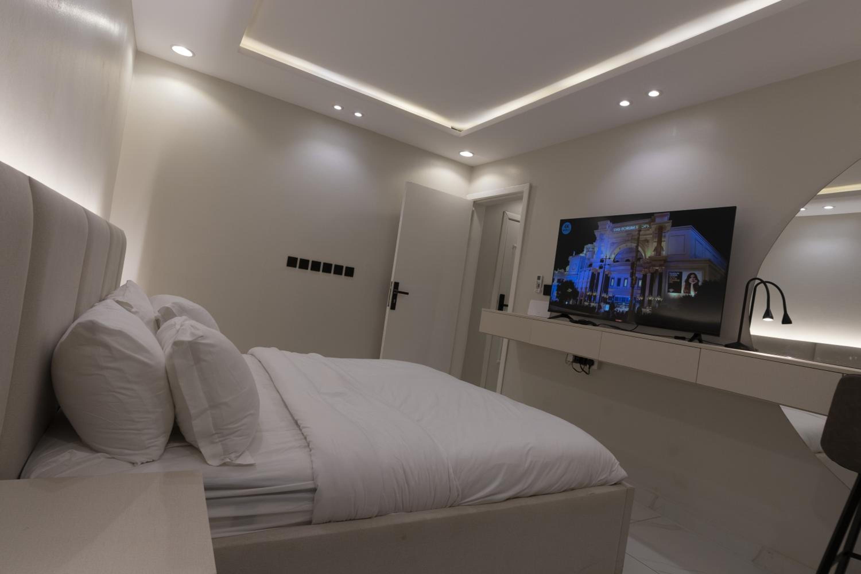 Quiet & elegant Apartment with self-entry