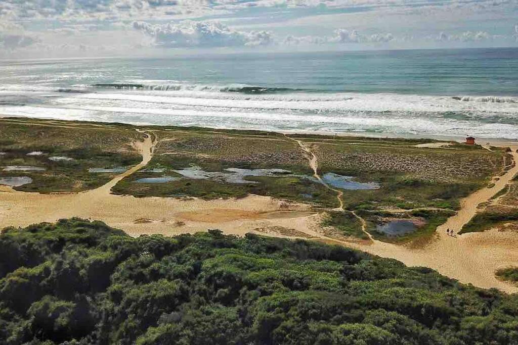 Casa hóspede privativa -Área piscina compartilhada
