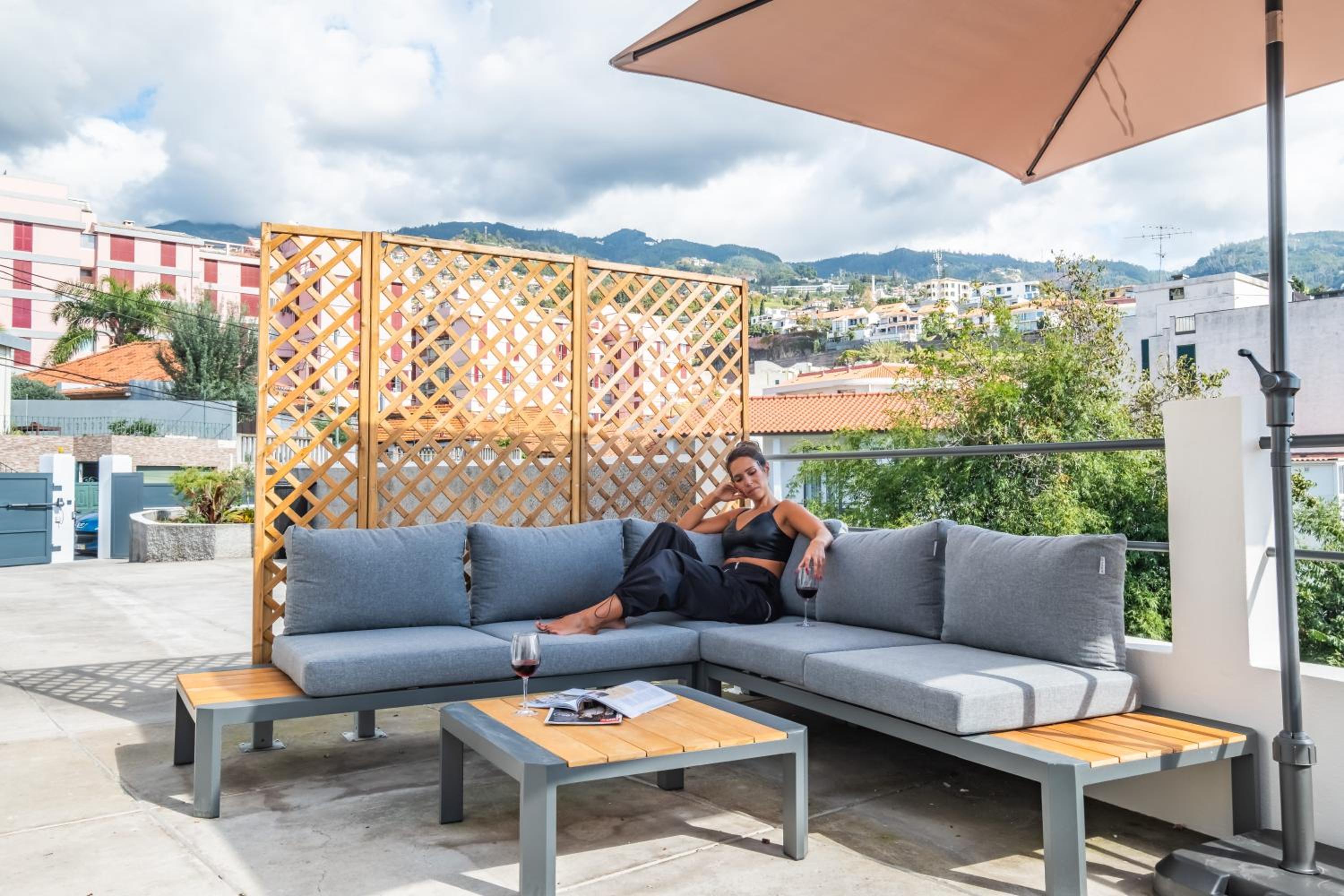 Betty's Villa by ALMA Holiday Rentals view 4