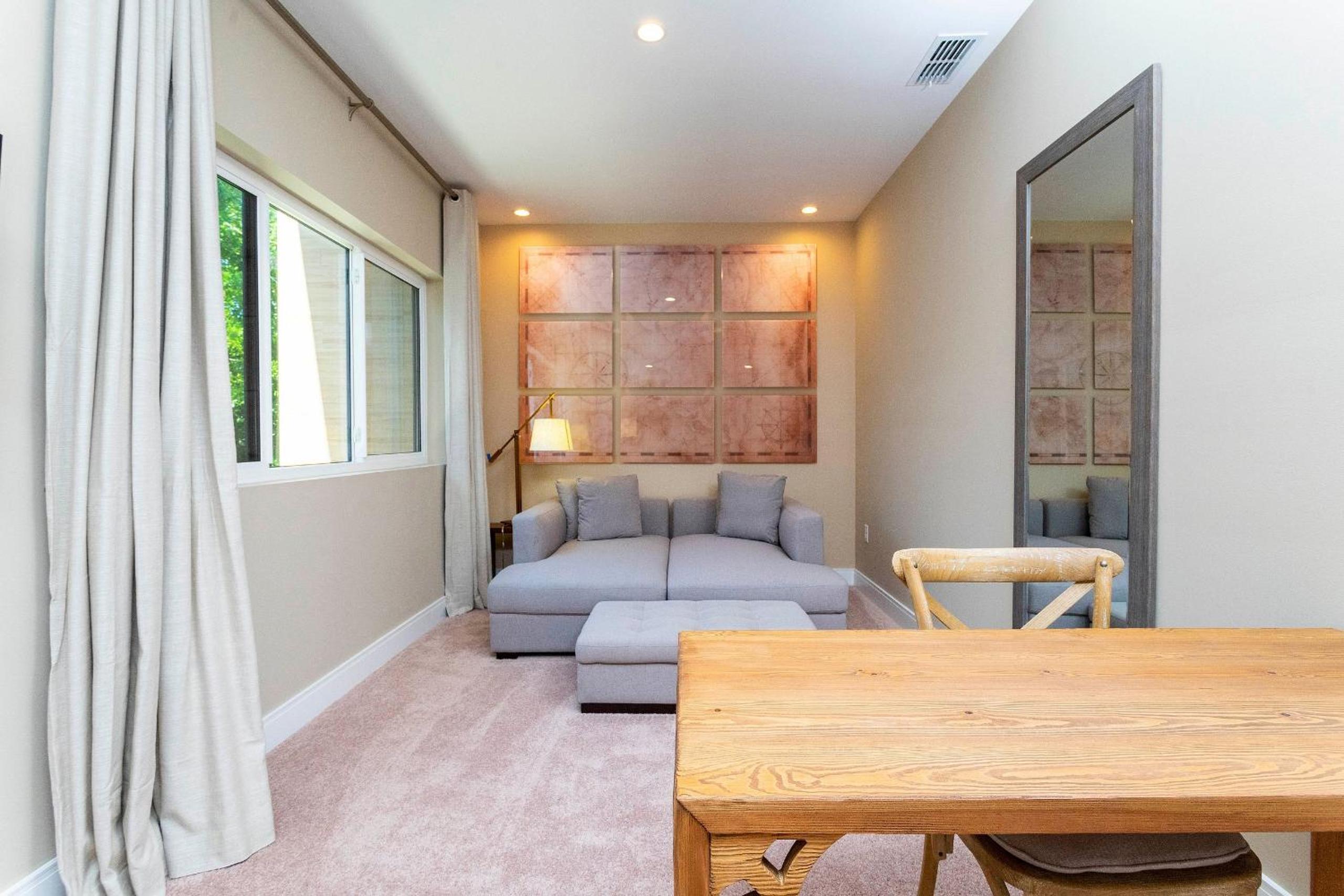 Disney‑Area 3BR Villa w/ Grill Patio & Families
