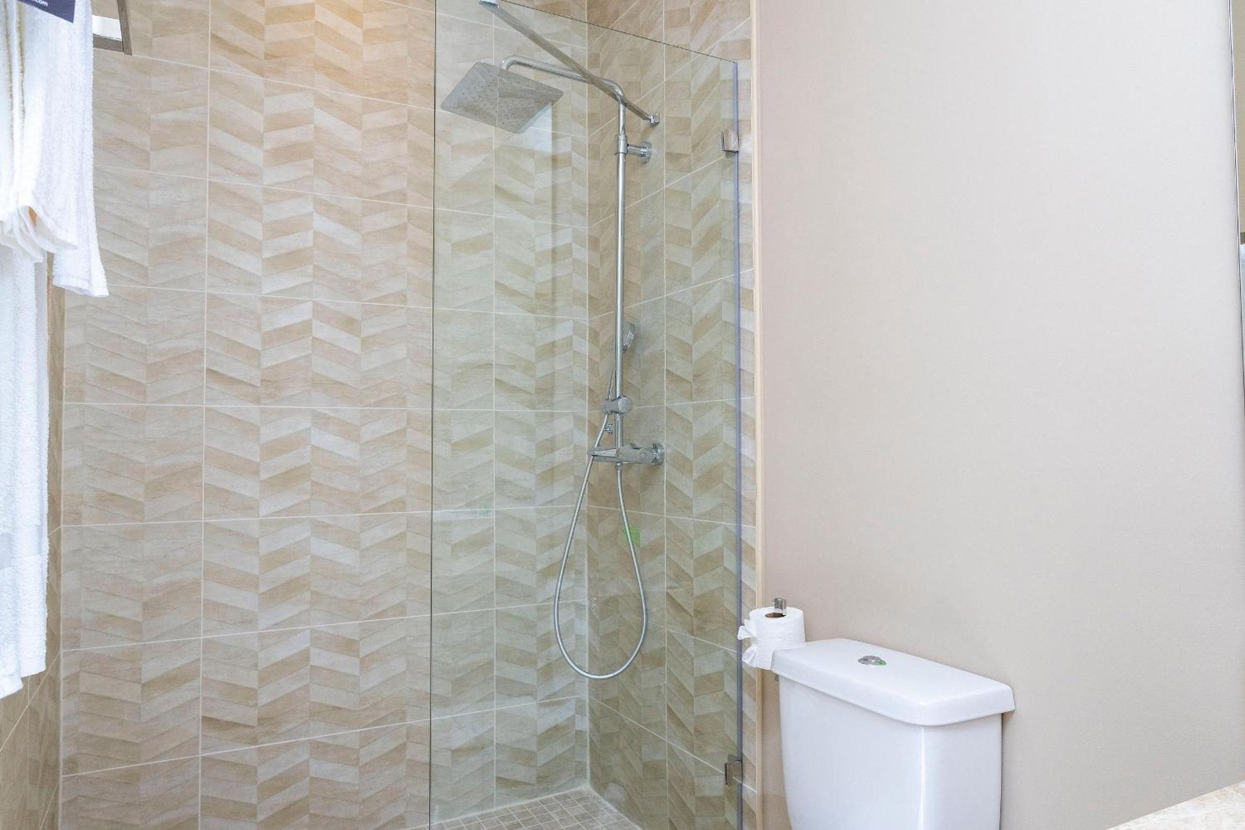 Disney‑Area 3BR Villa w/ Grill Patio & Families