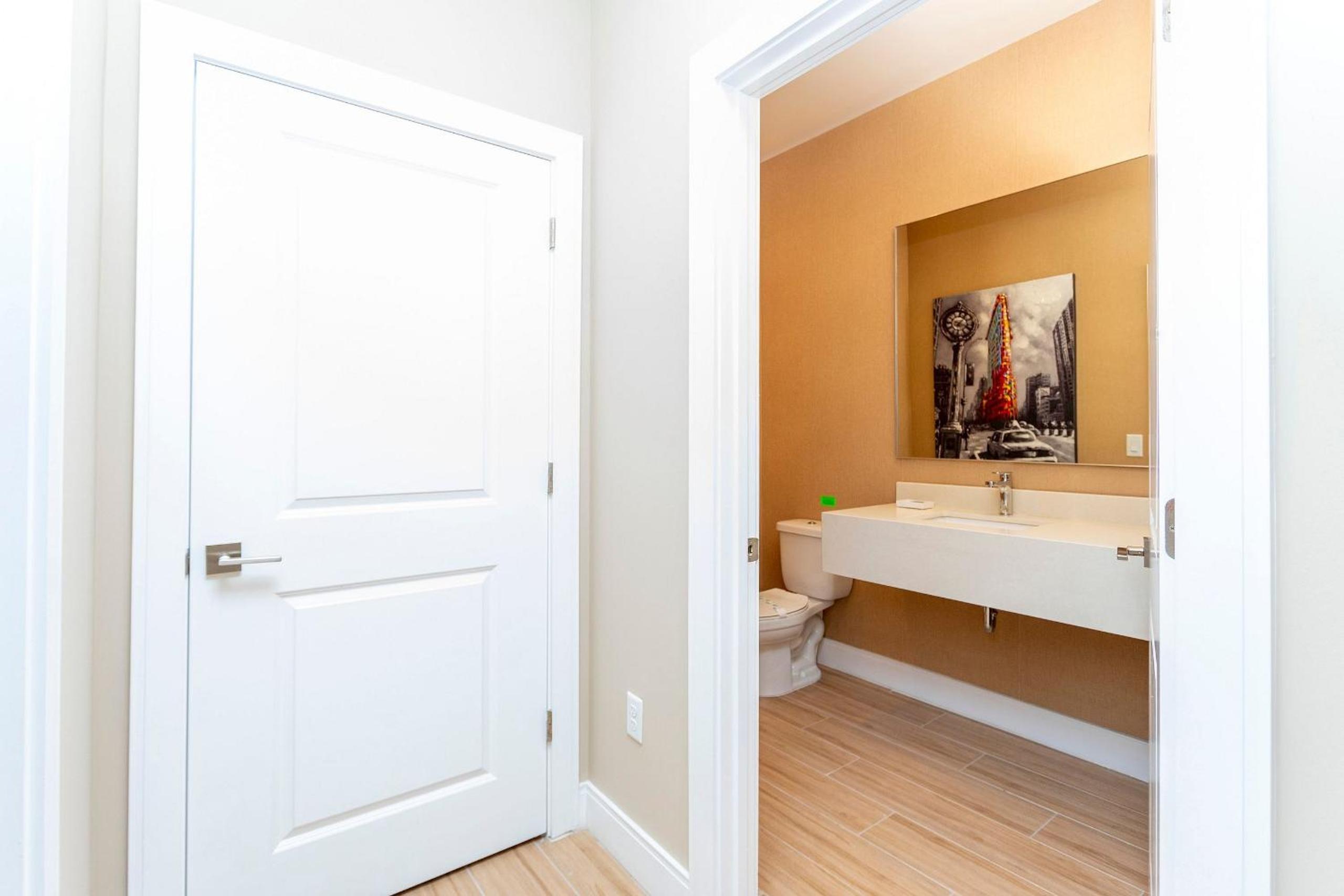 Disney‑Area 3BR Villa w/ Grill Patio & Families