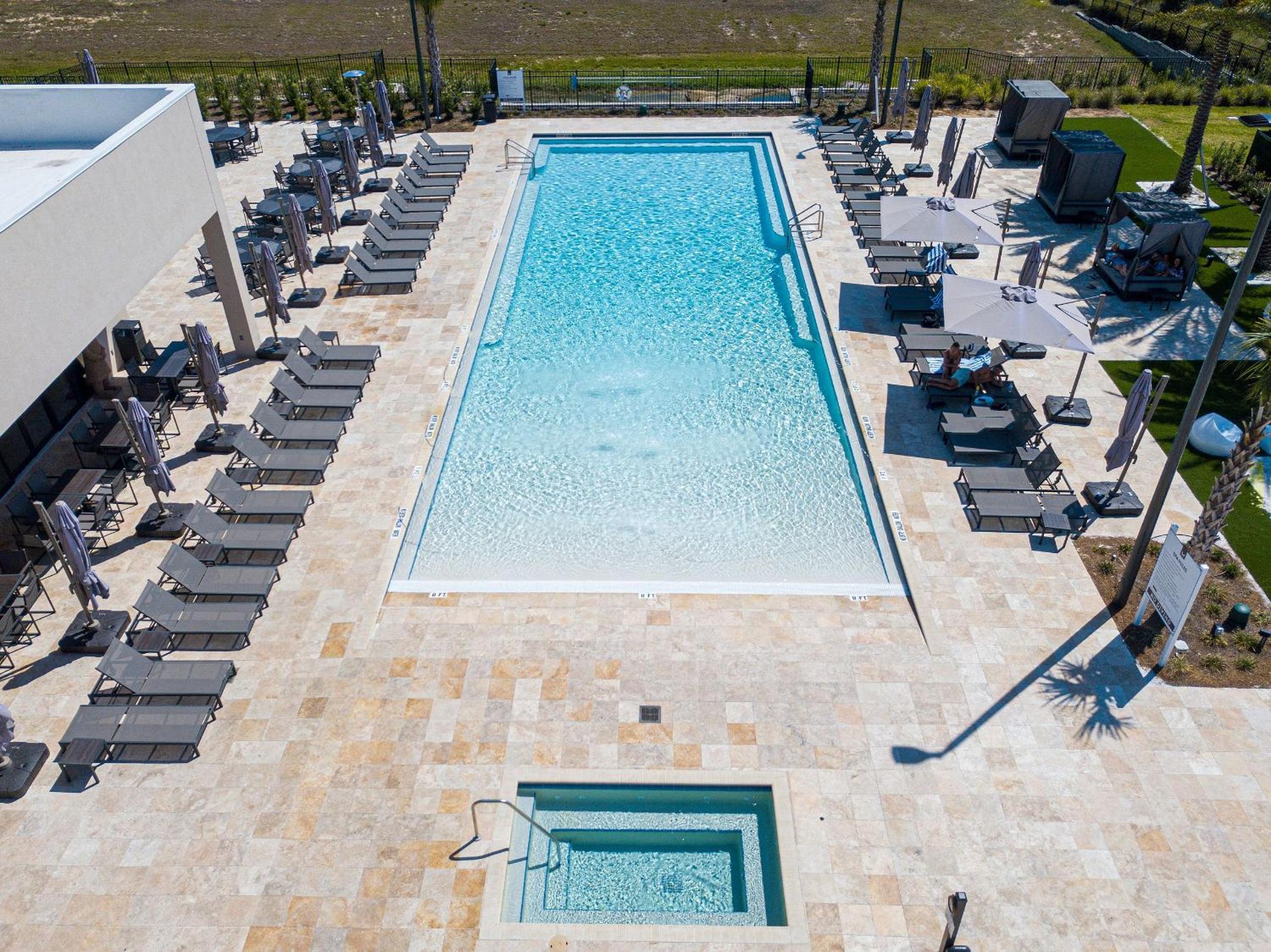 Disney‑Area 3BR Villa w/ Grill Patio & Families