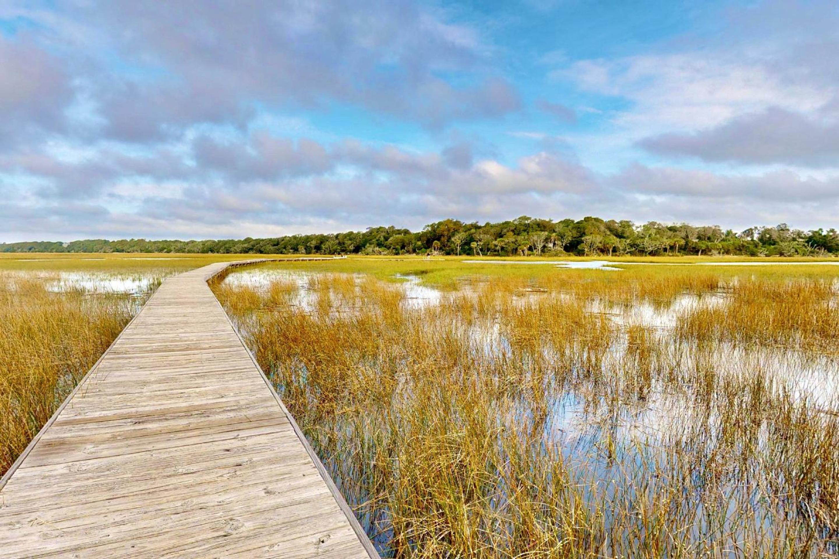 Blue Crab Cottage view 4