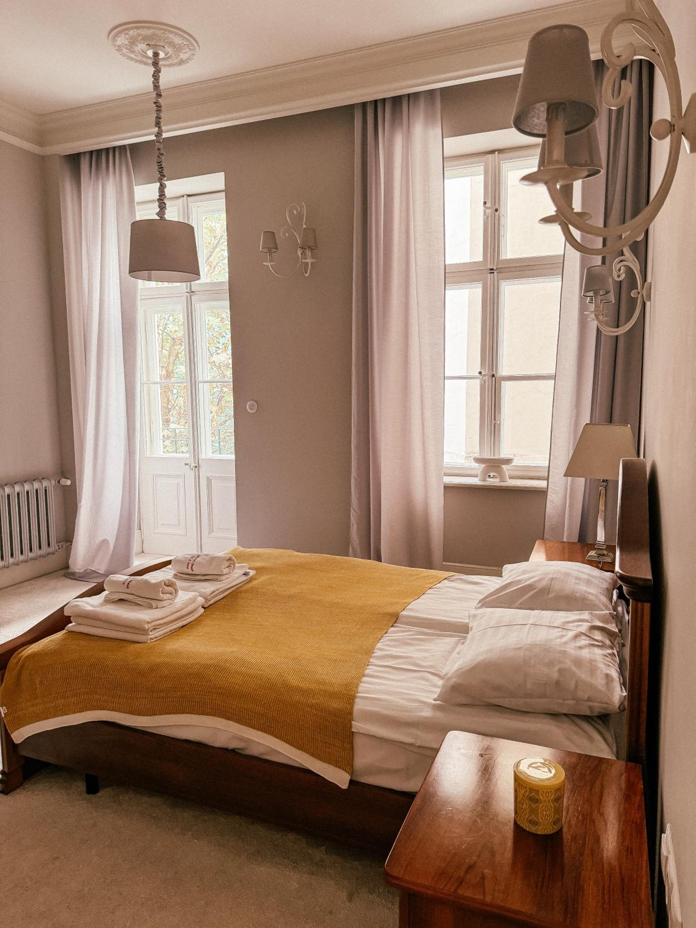 Old Town Heart XVIII - Downtown Luxury