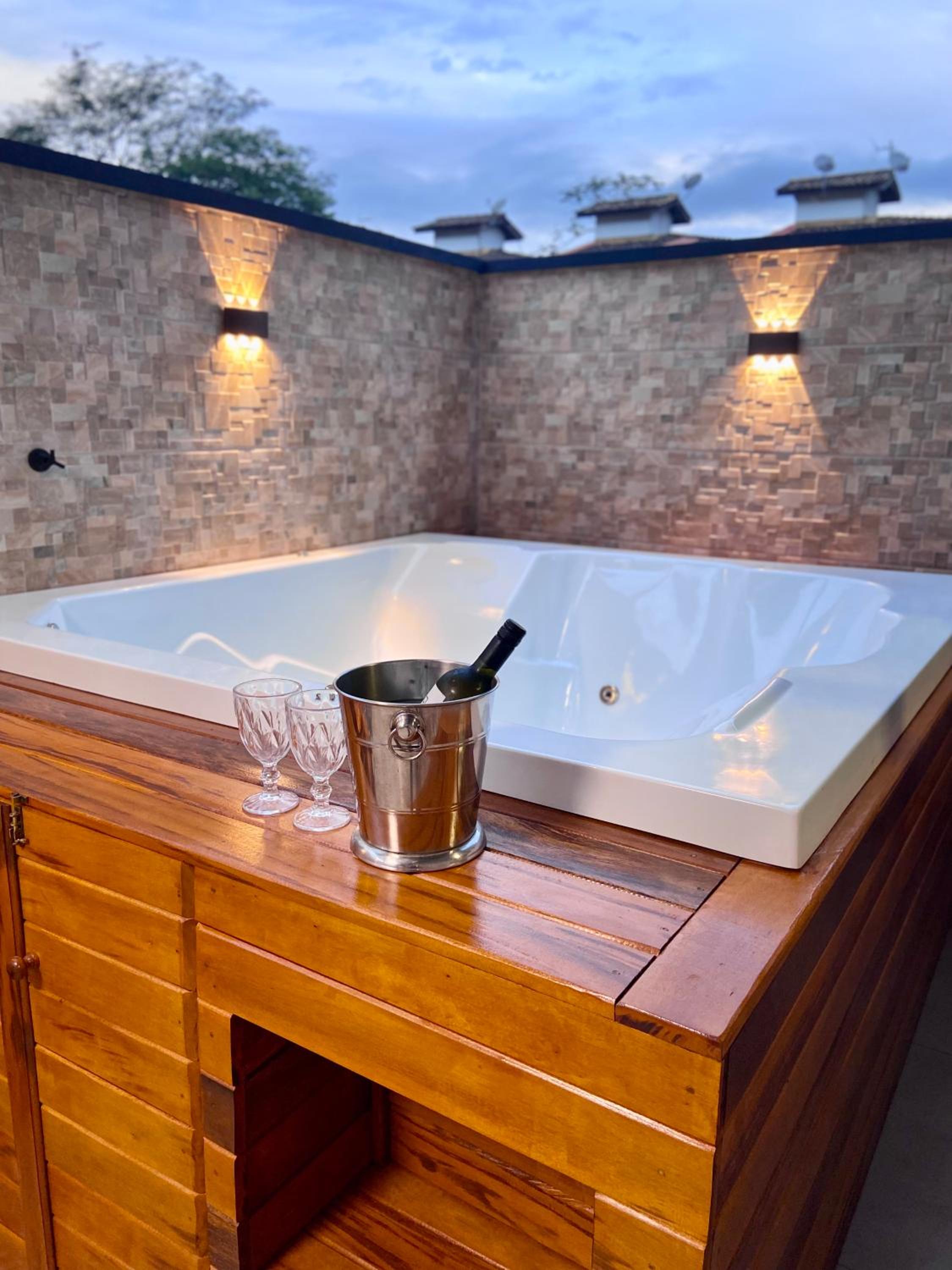 Casa Conforto Jacuzzi 2km do Centro Histórico