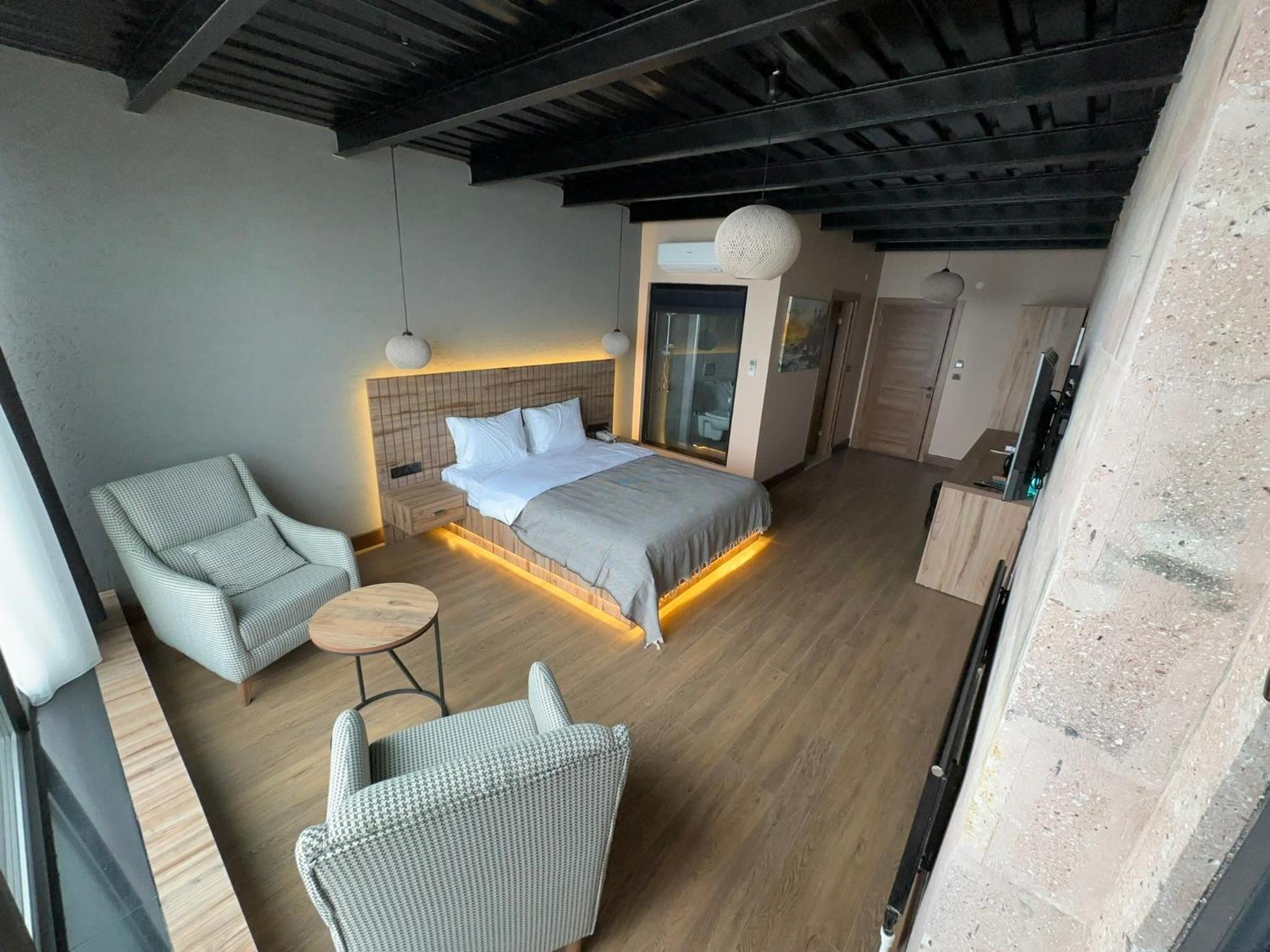Marina LİGHTHOUSE AİRPORT HOTEL