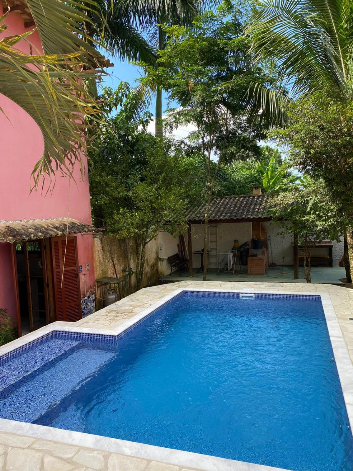 Zuzu house