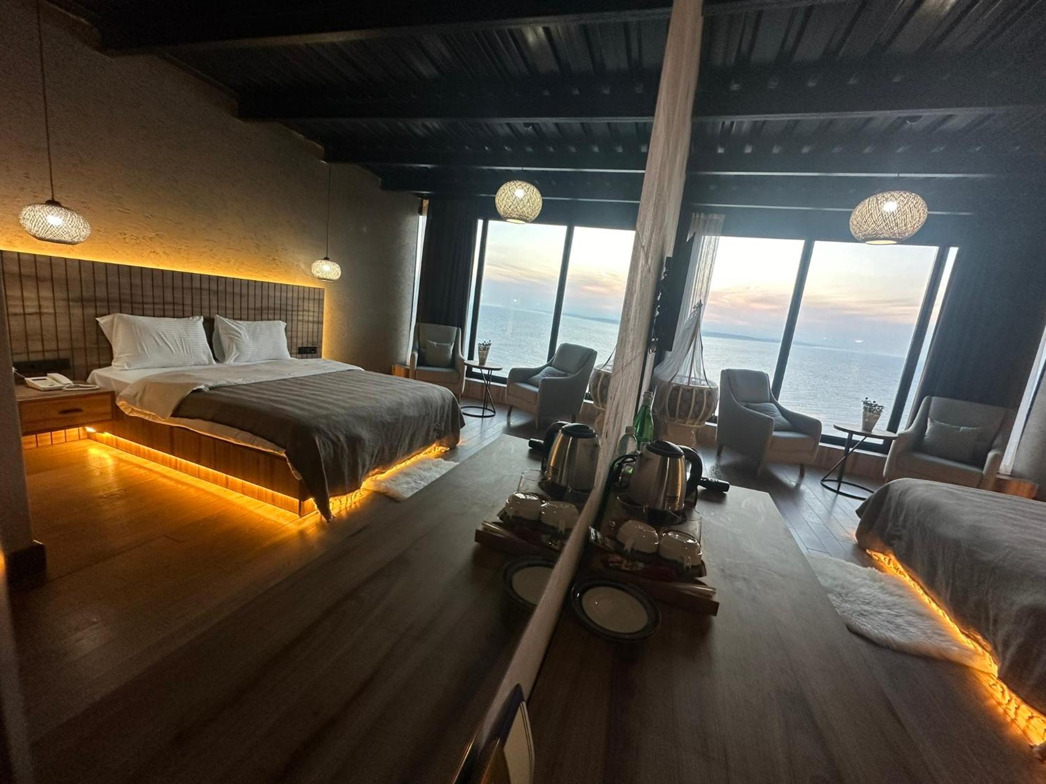 Marina LİGHTHOUSE AİRPORT HOTEL