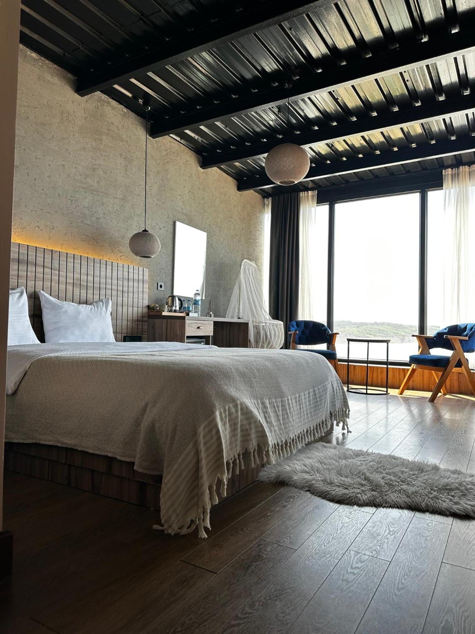 Marina LİGHTHOUSE AİRPORT HOTEL