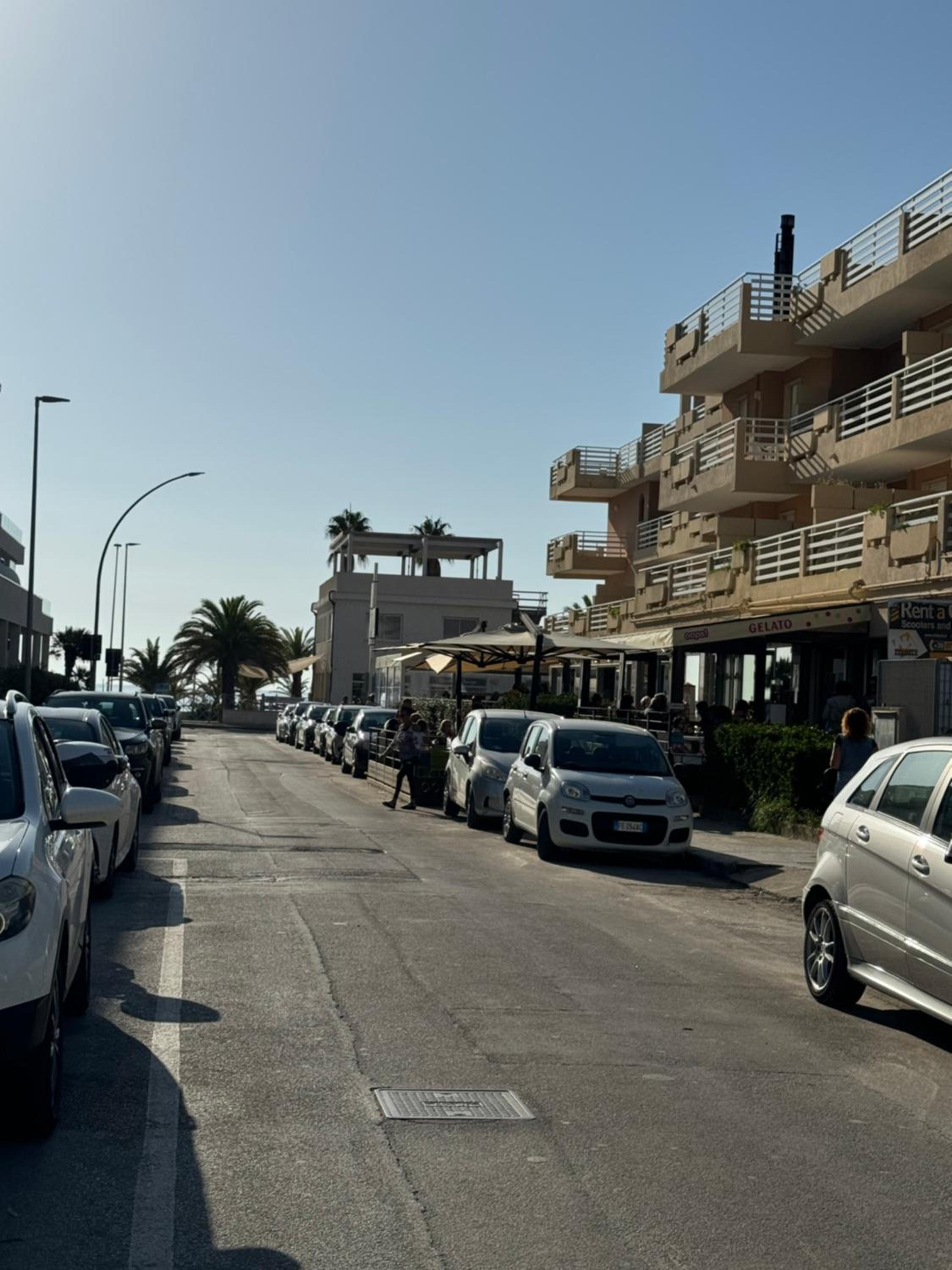 ALGHERO SUN & SEA - Spacious 2 BR Apartment 150m Beach, Terrace, AC, WiFi, Sleeps 6 view 2