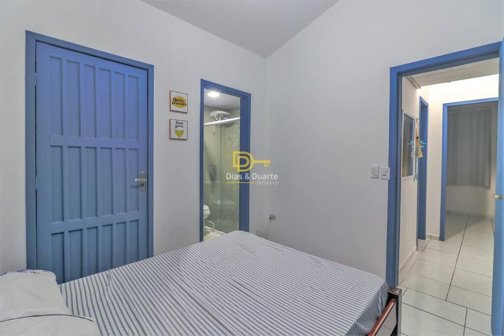Casa 3 quartos em condomínio com áreas de lazer
