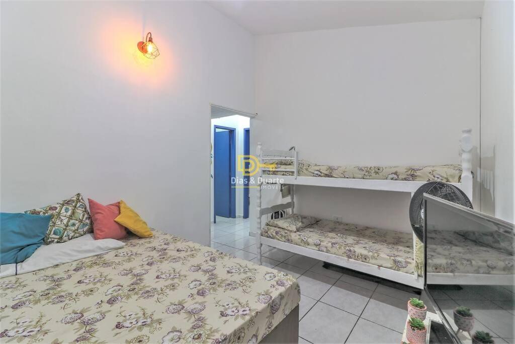 Casa 3 quartos em condomínio com áreas de lazer