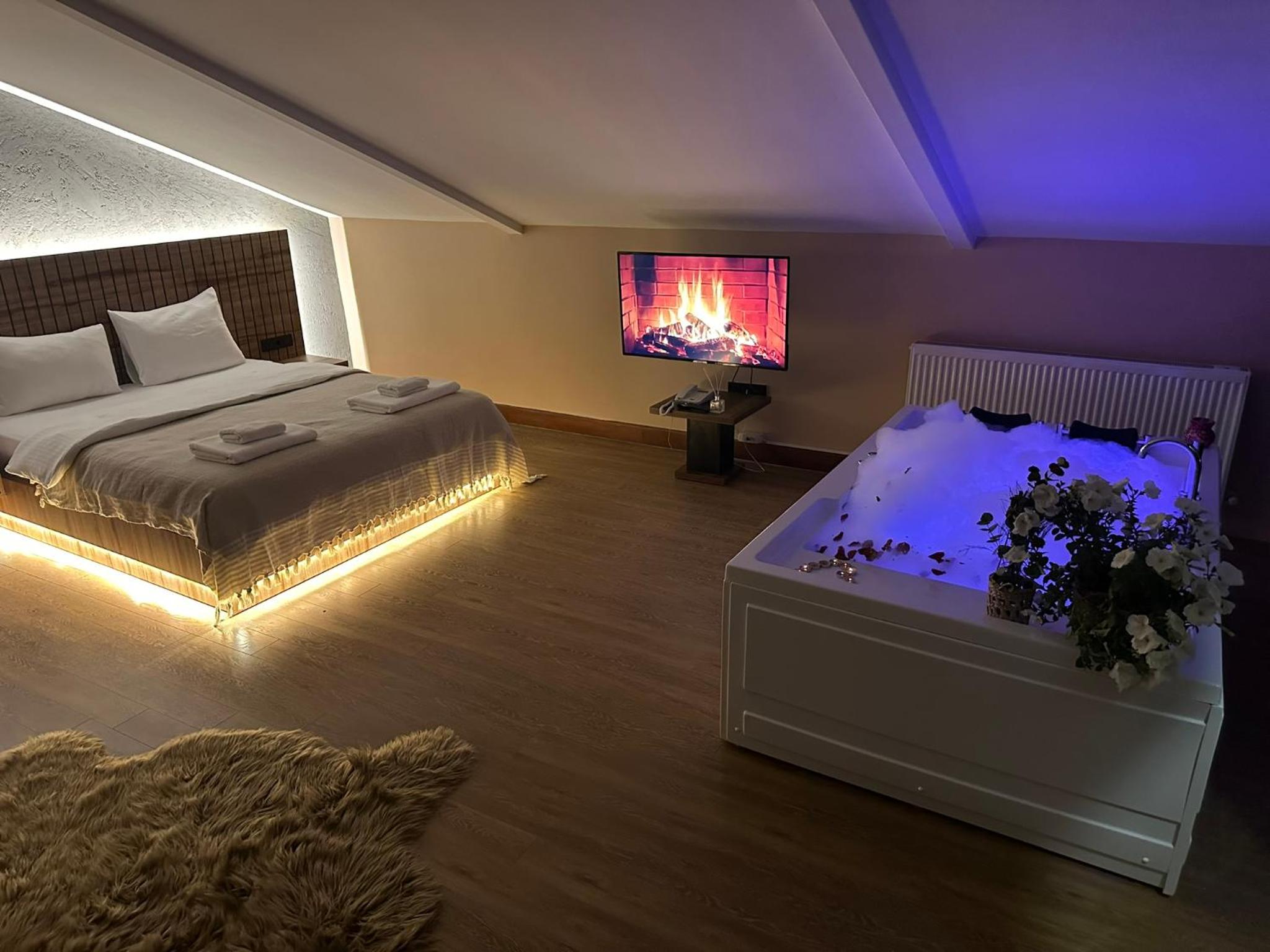 Marina LİGHTHOUSE AİRPORT HOTEL