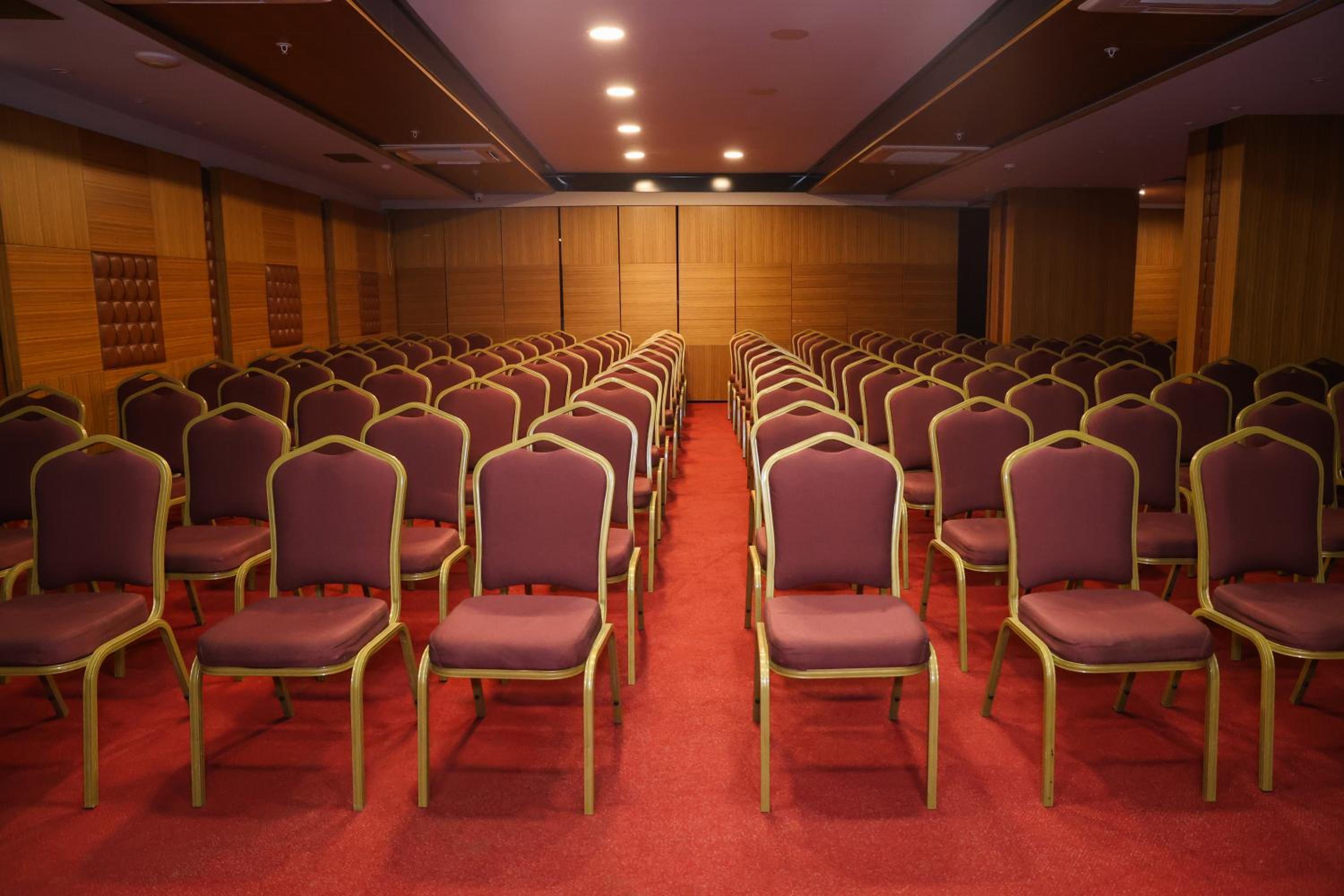 Continent Otel Atasehir - Image 38