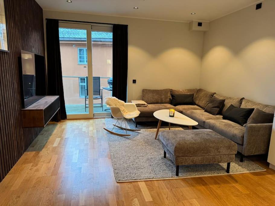 Cozy central apartment view 3