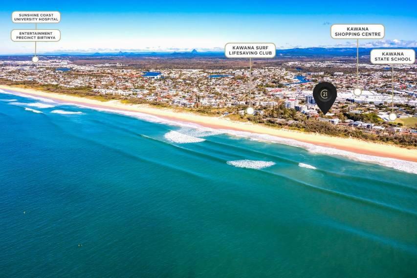Funky Beachfront House Opposite Kawana Surf Club