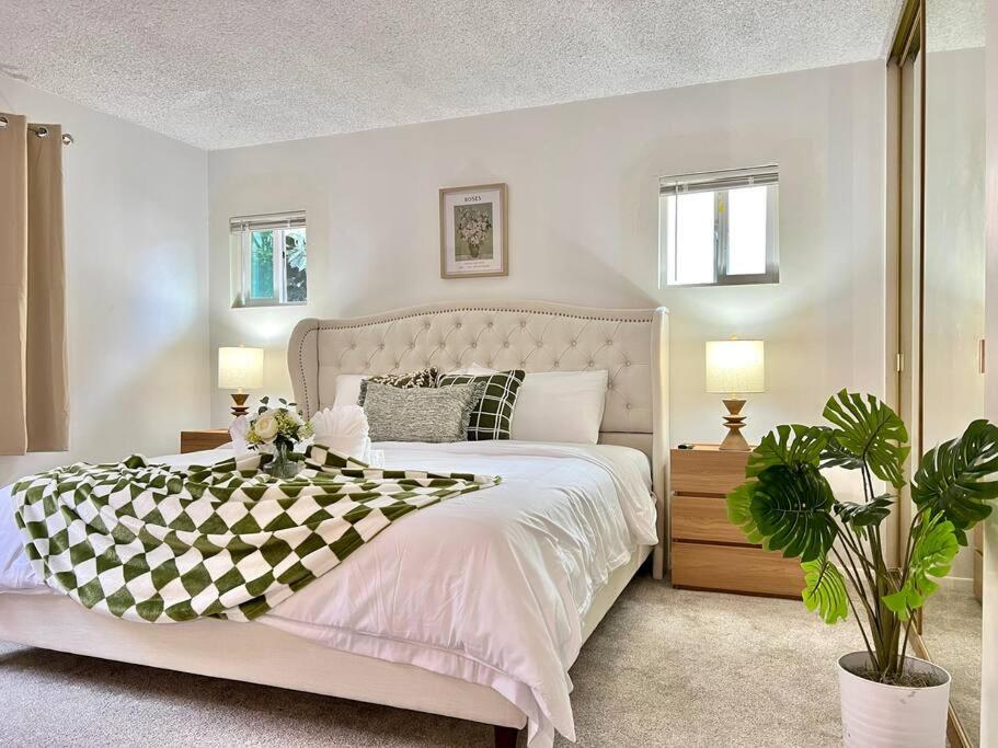 Jies Choice - tranquil haven 3b3b prime Arcadia unit A - Property Image 8