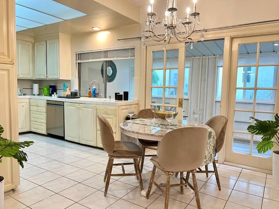 Jies Choice - tranquil haven 3b3b prime Arcadia unit A - Property Image 9
