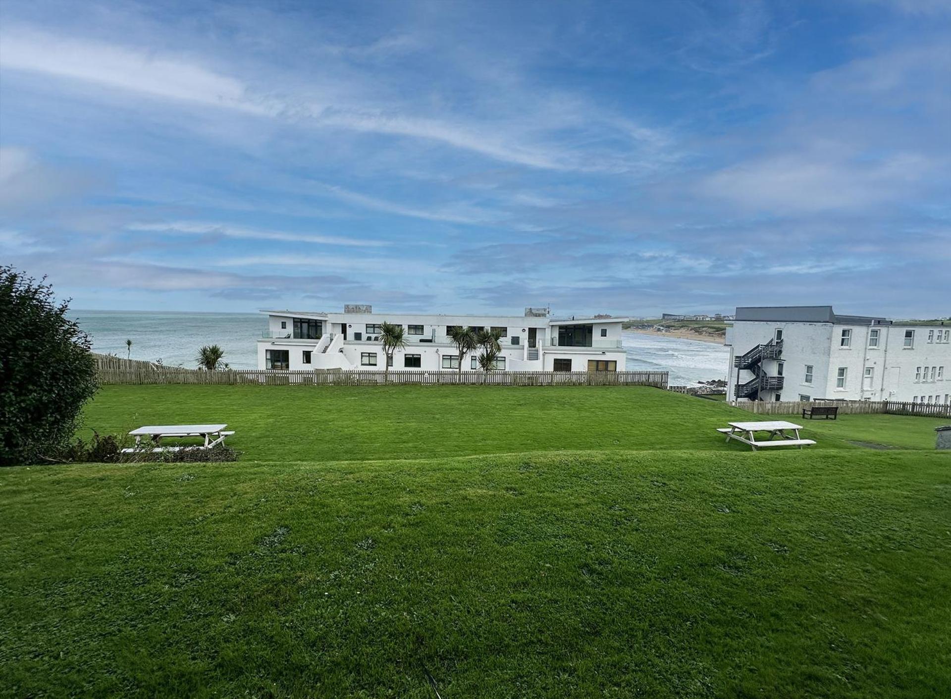 C4 Bay apartment Fistral view 2