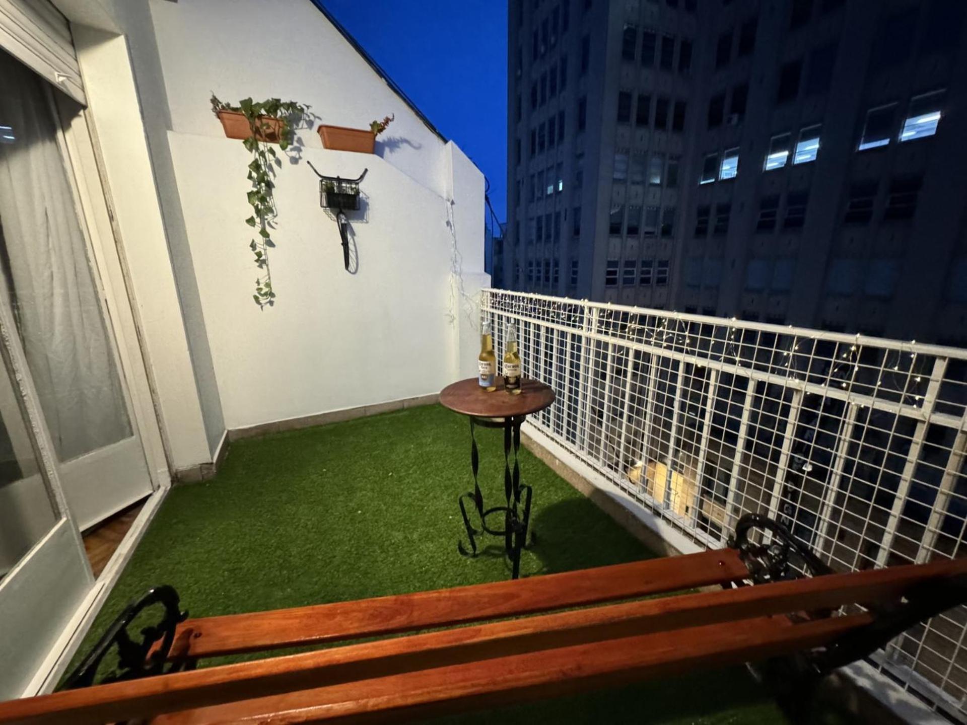 Departamento Luminoso con Terraza a Facultades - Dolar Oficial