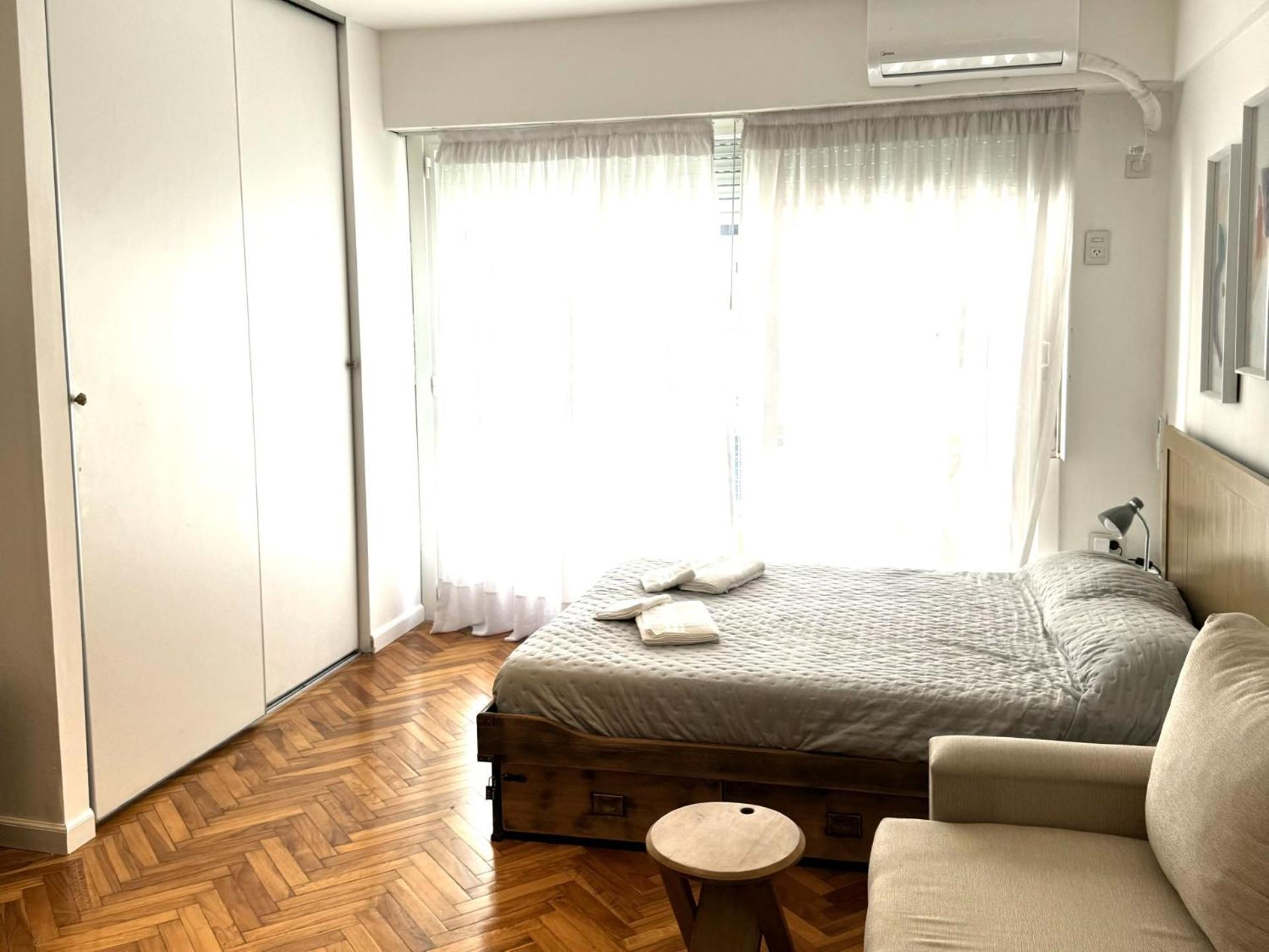 Departamento Luminoso con Terraza a Facultades - Dolar Oficial