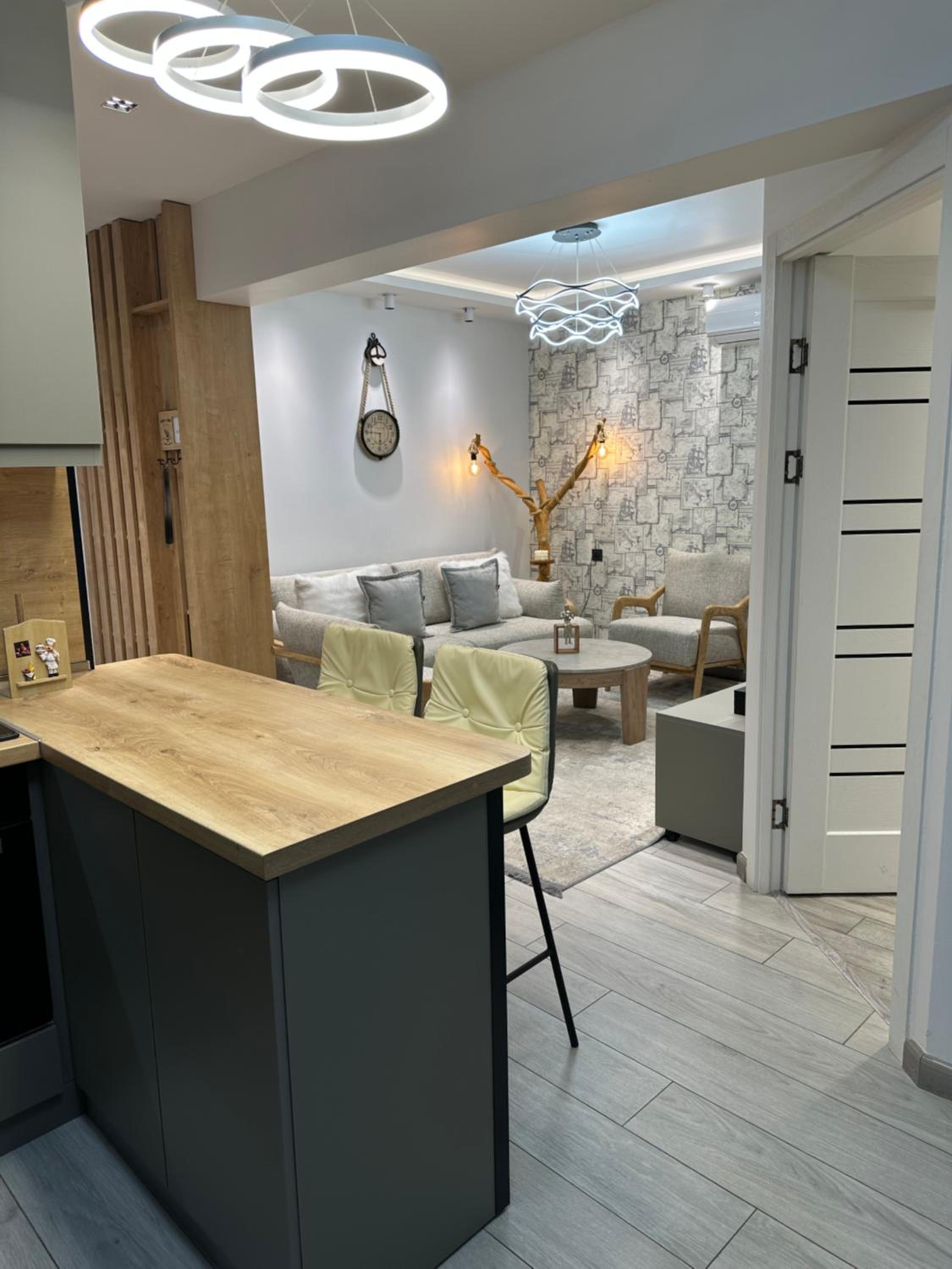 Christinas Stylish Stay at Saryan 27, Yerevan City Centre