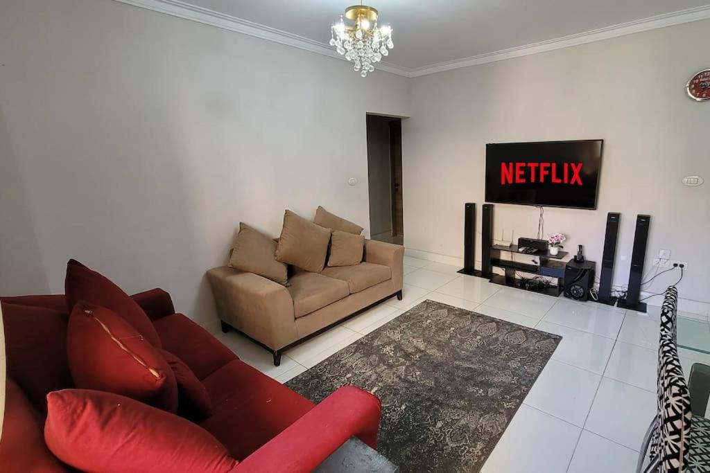 Peaceful Apartment with Garden View - New Cairo